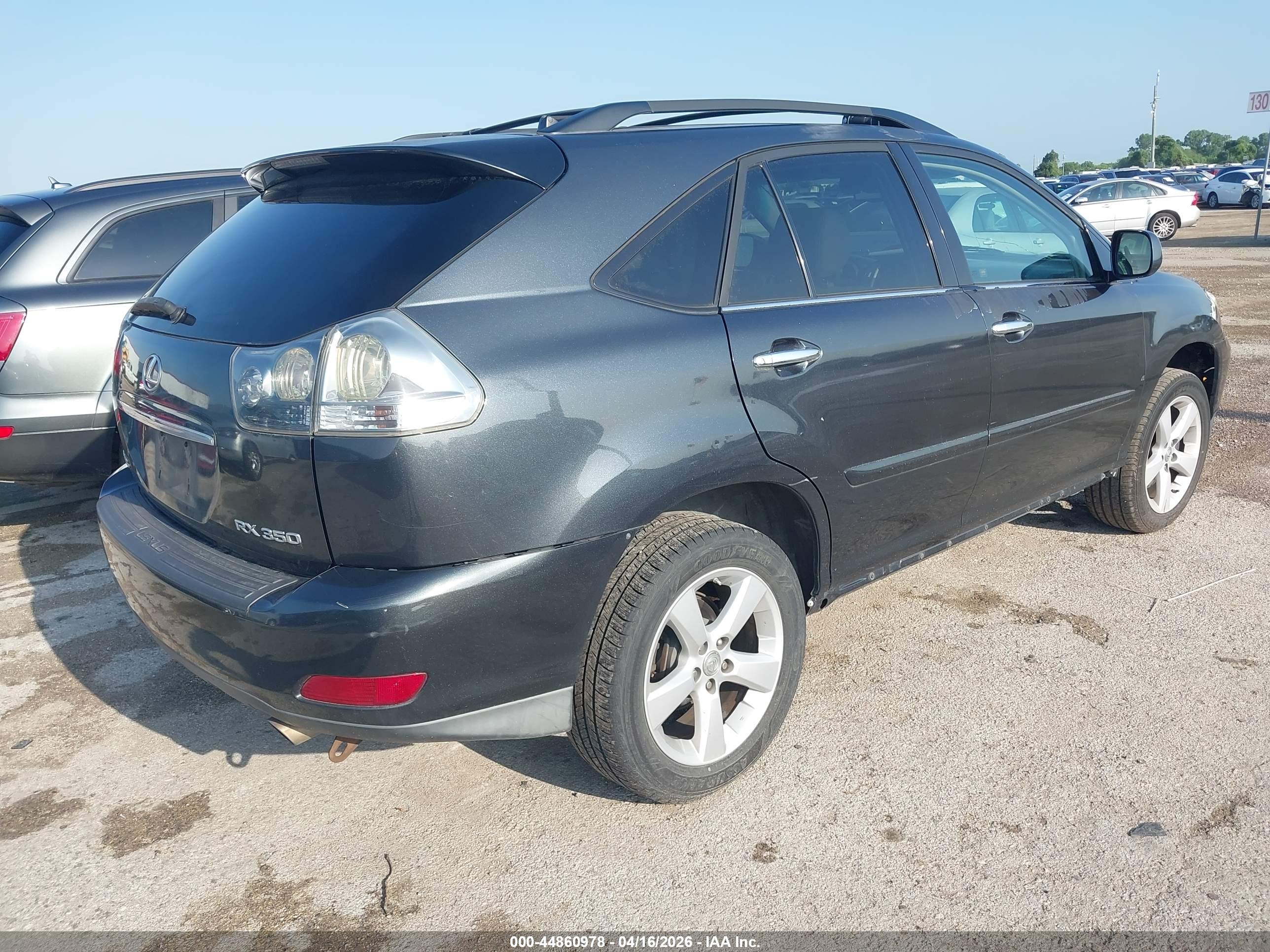 LEXUS RX image 4