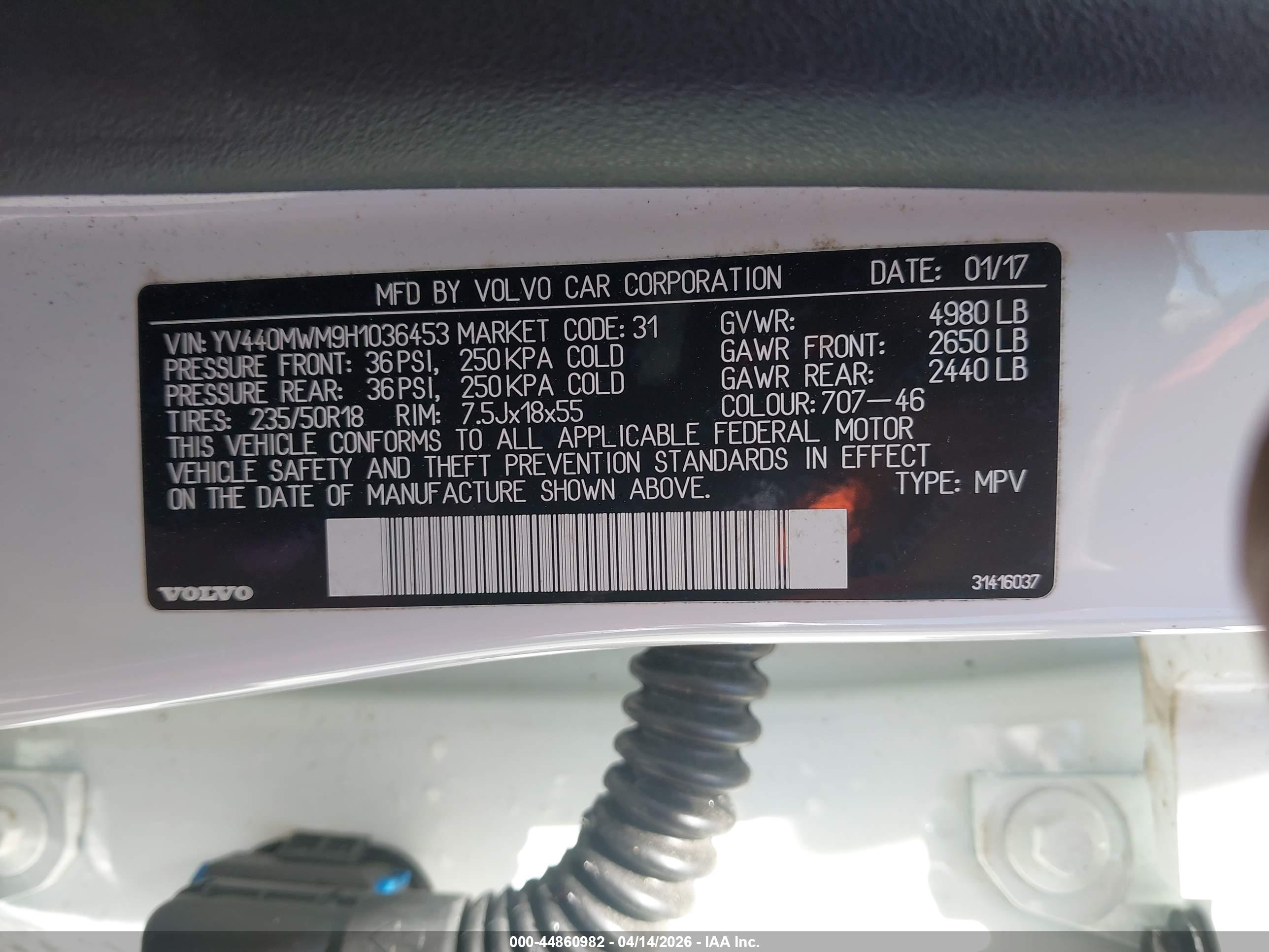 VOLVO V60 image 9