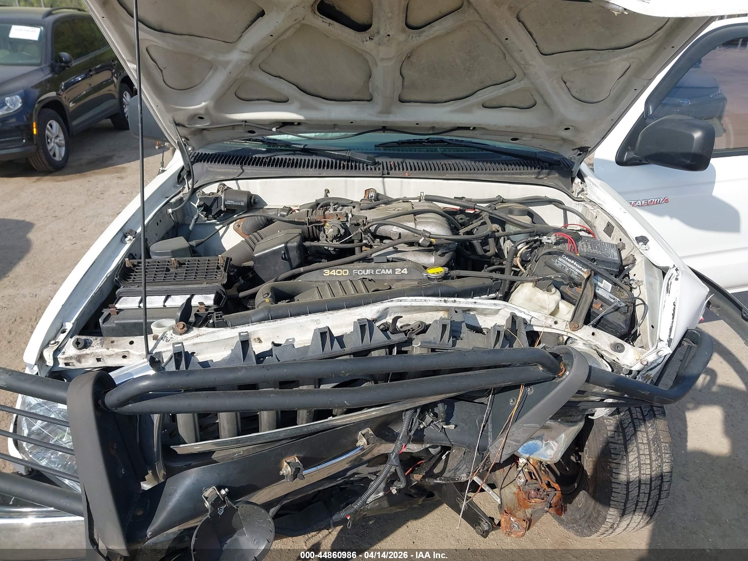 TOYOTA TACOMA image 10
