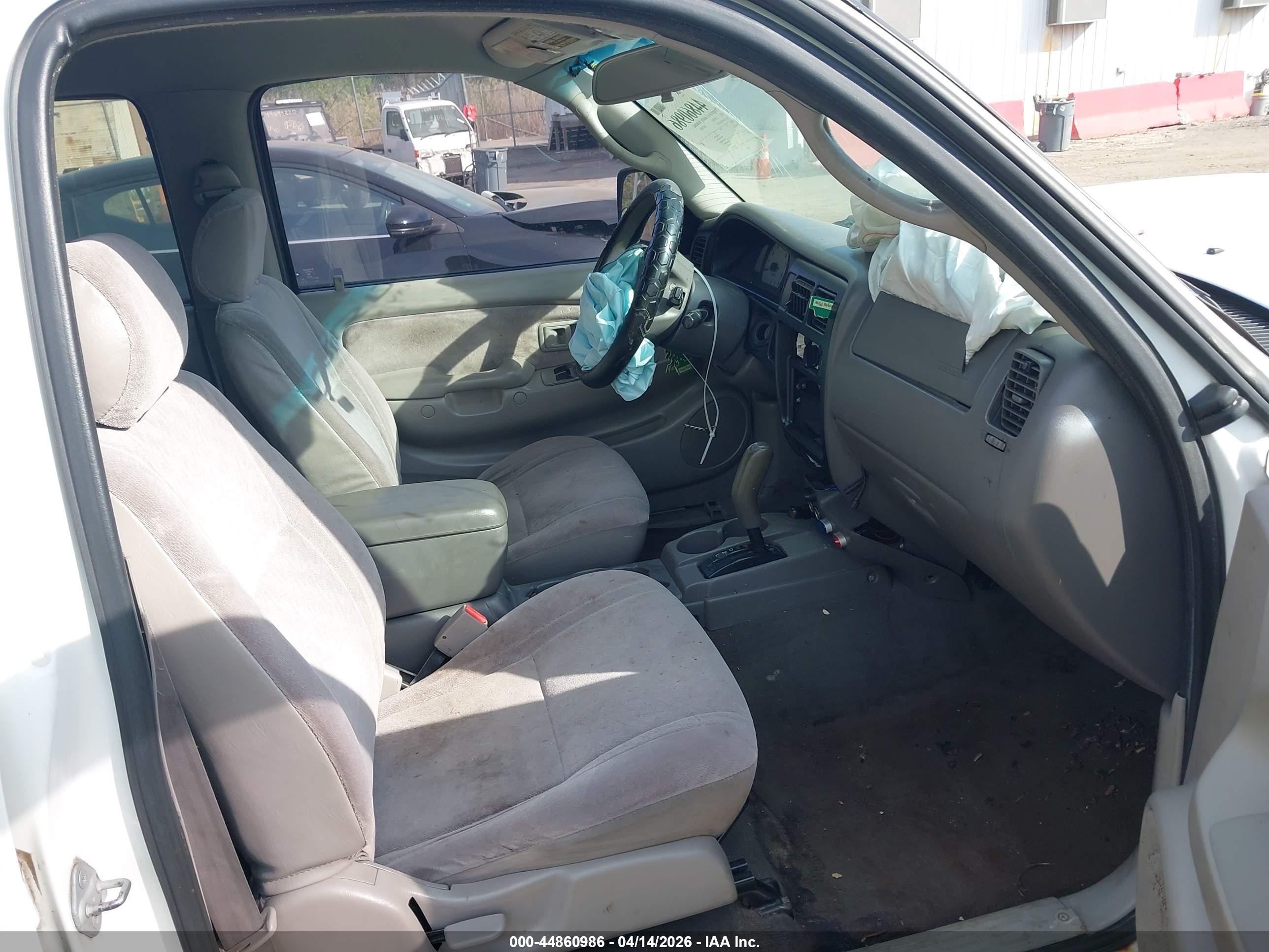TOYOTA TACOMA image 5