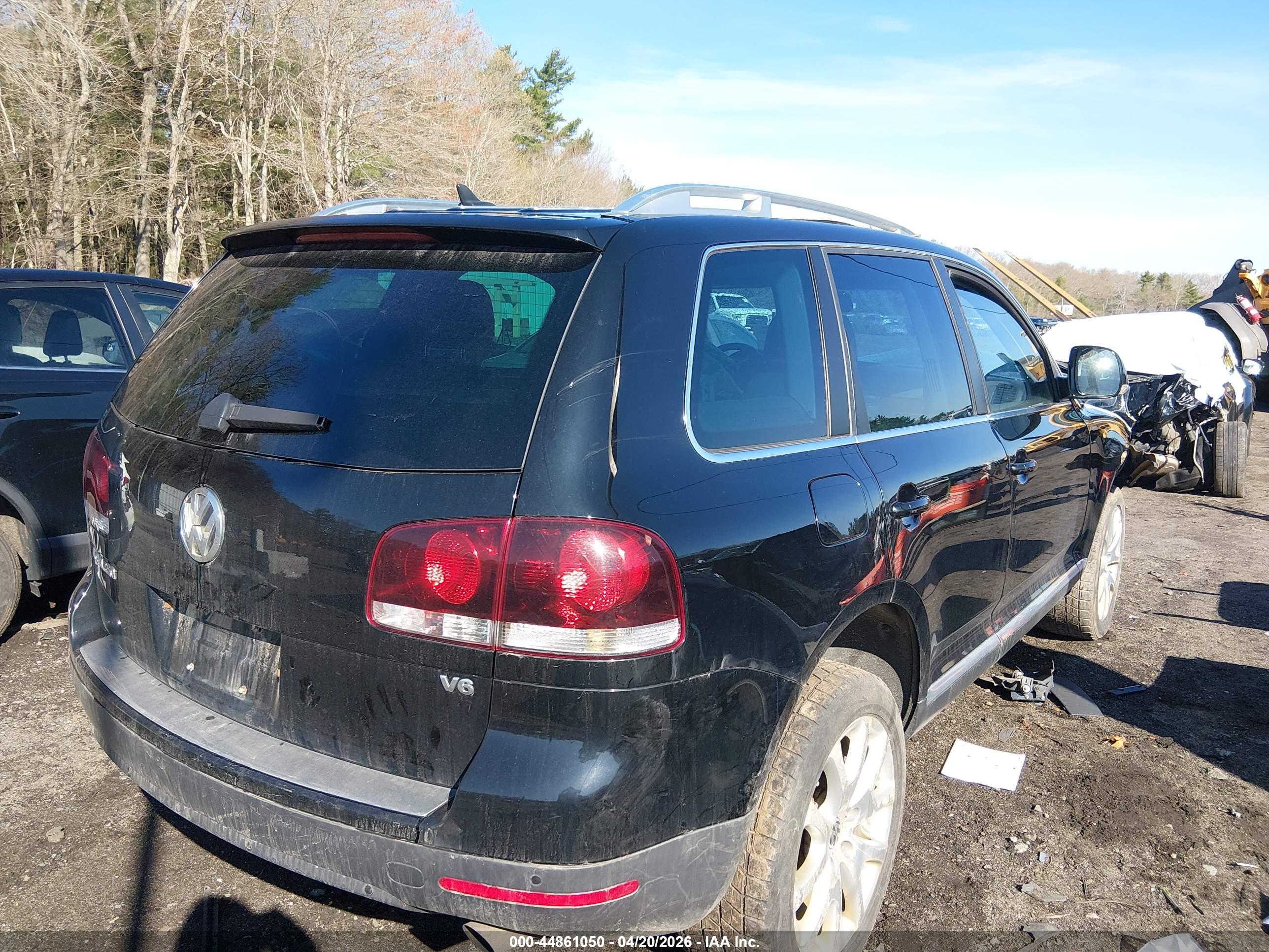 VOLKSWAGEN TOUAREG image 4