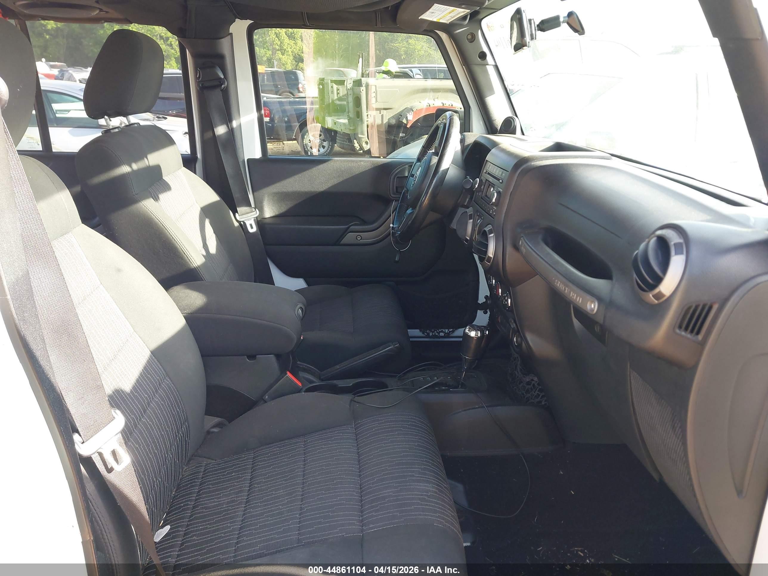 JEEP WRANGLER image 5