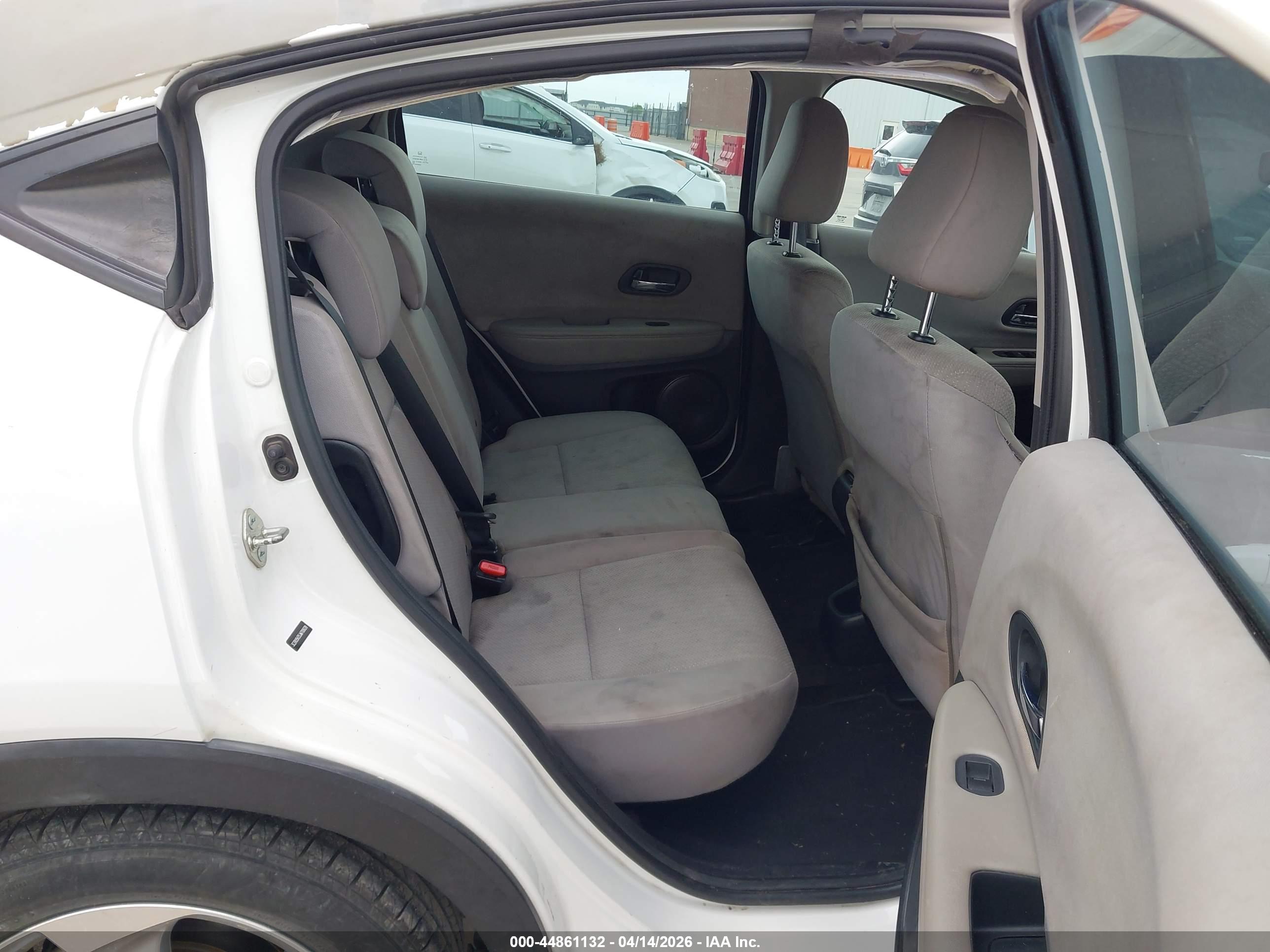 HONDA HR-V image 8