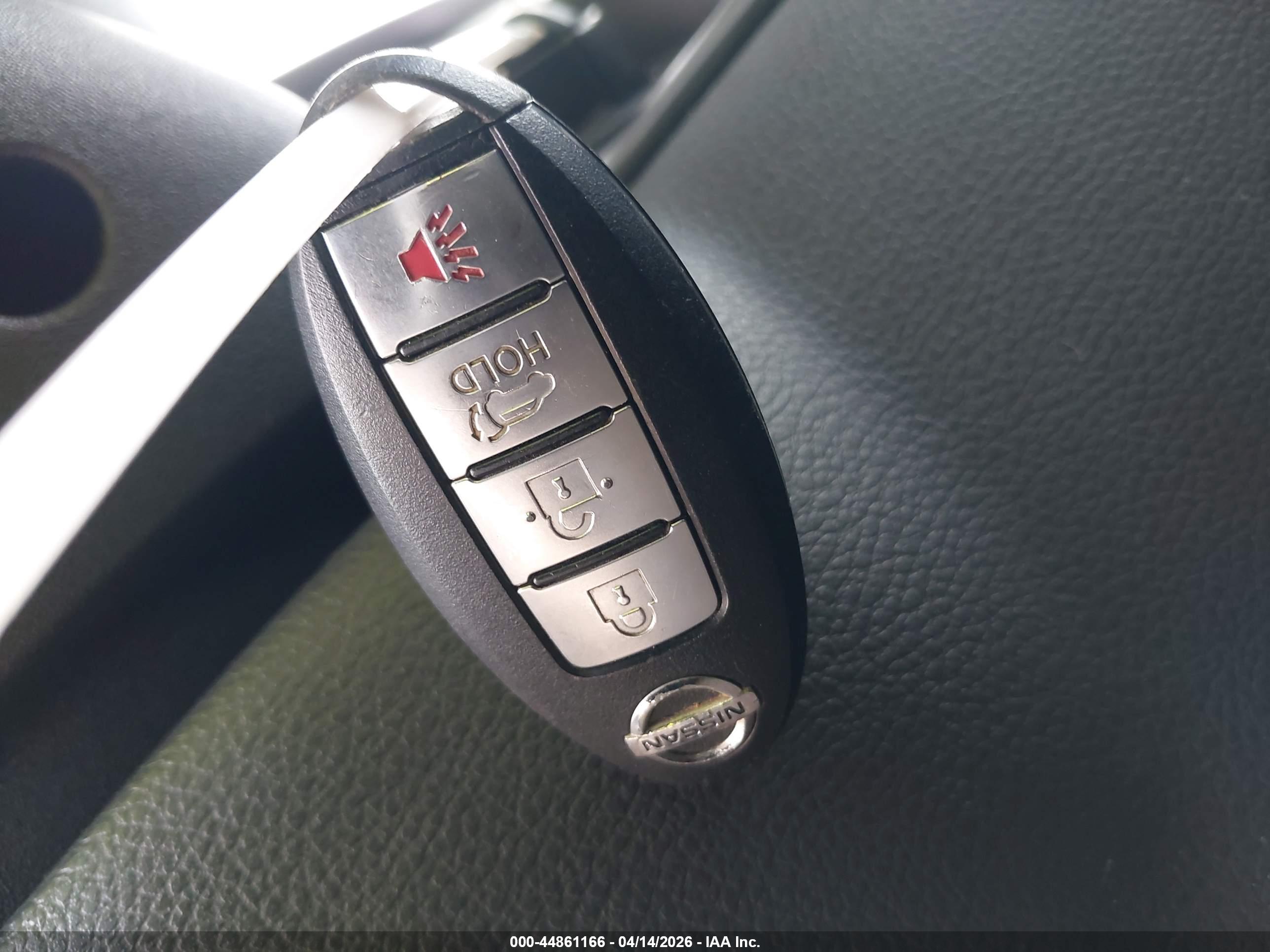 NISSAN ARMADA image 11