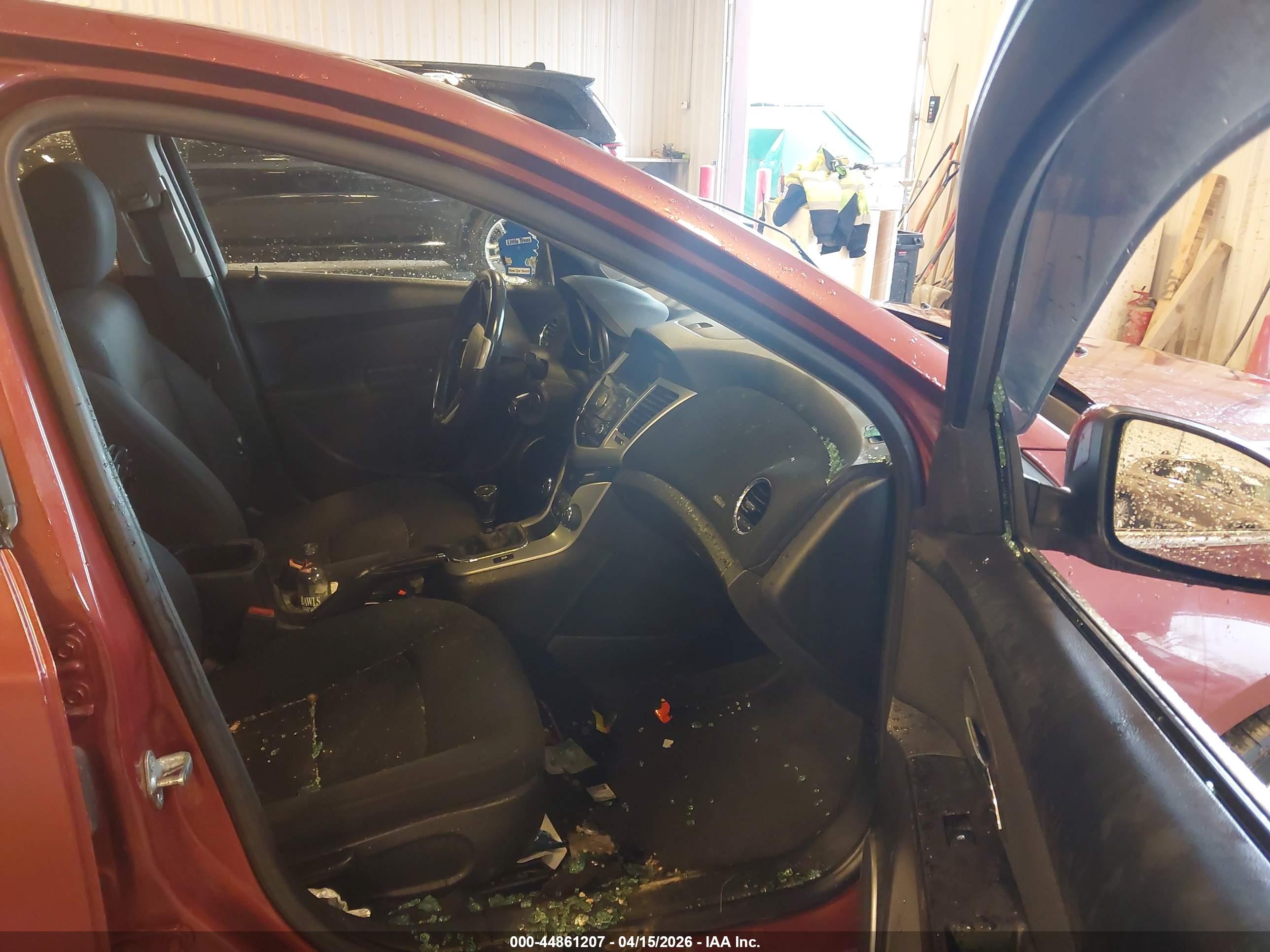 CHEVROLET CRUZE image 5