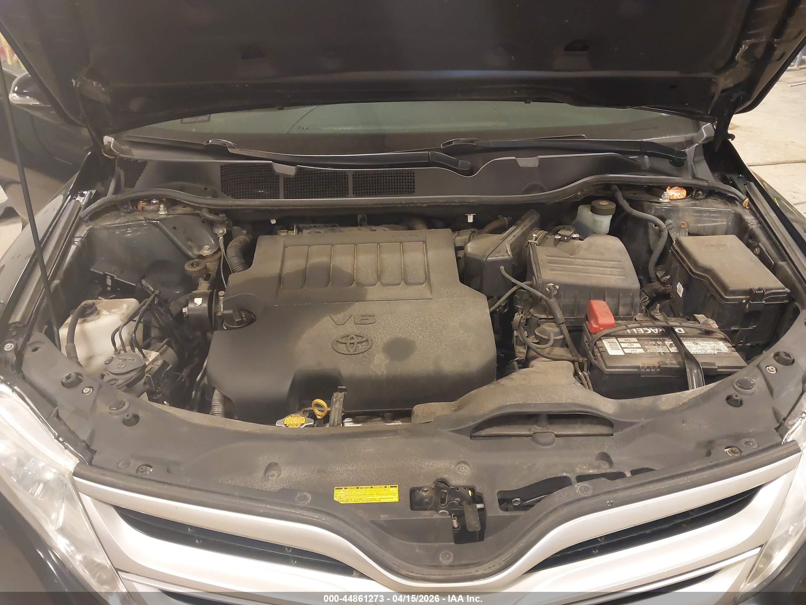 TOYOTA VENZA image 10