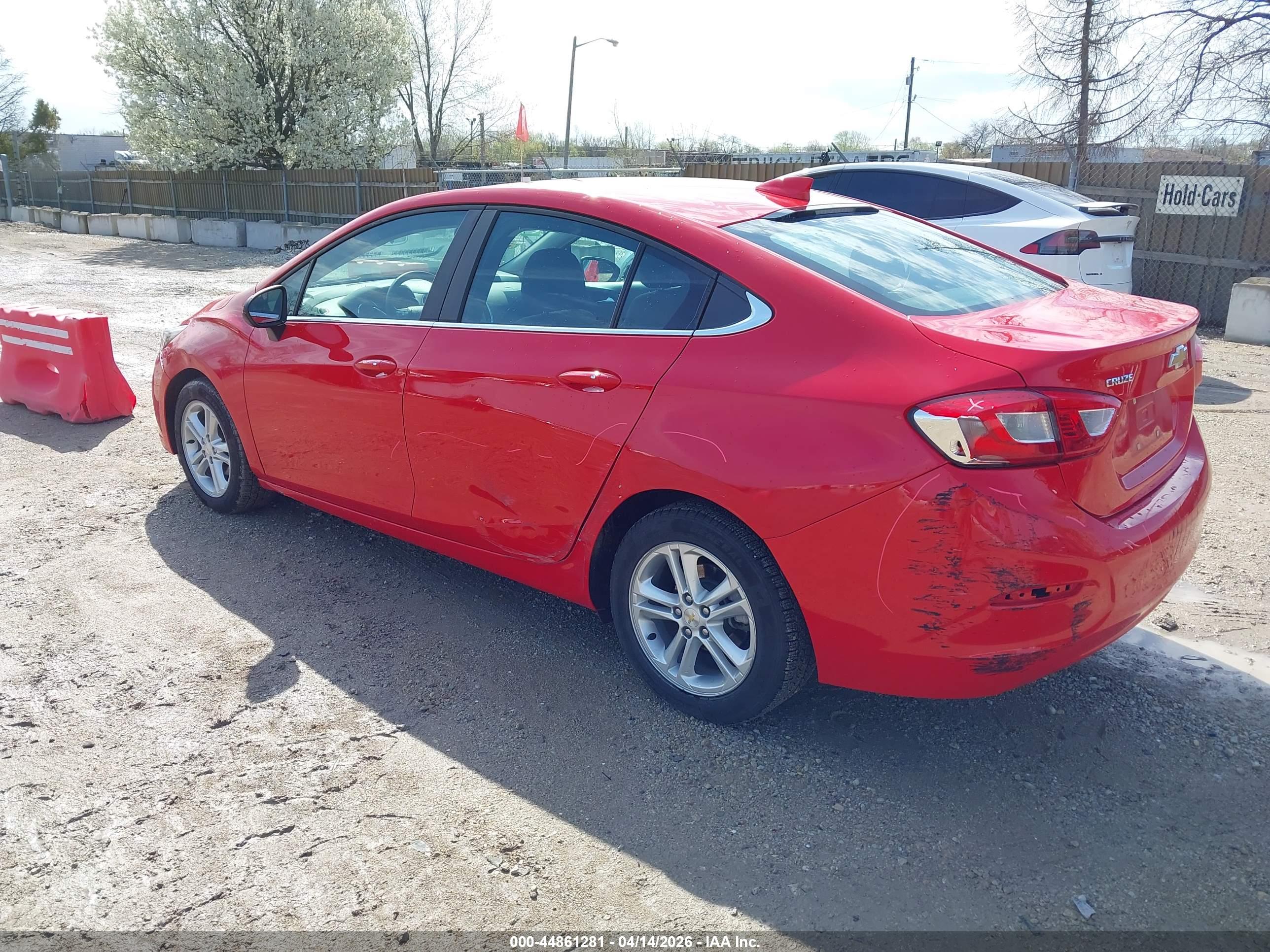 CHEVROLET CRUZE image 3