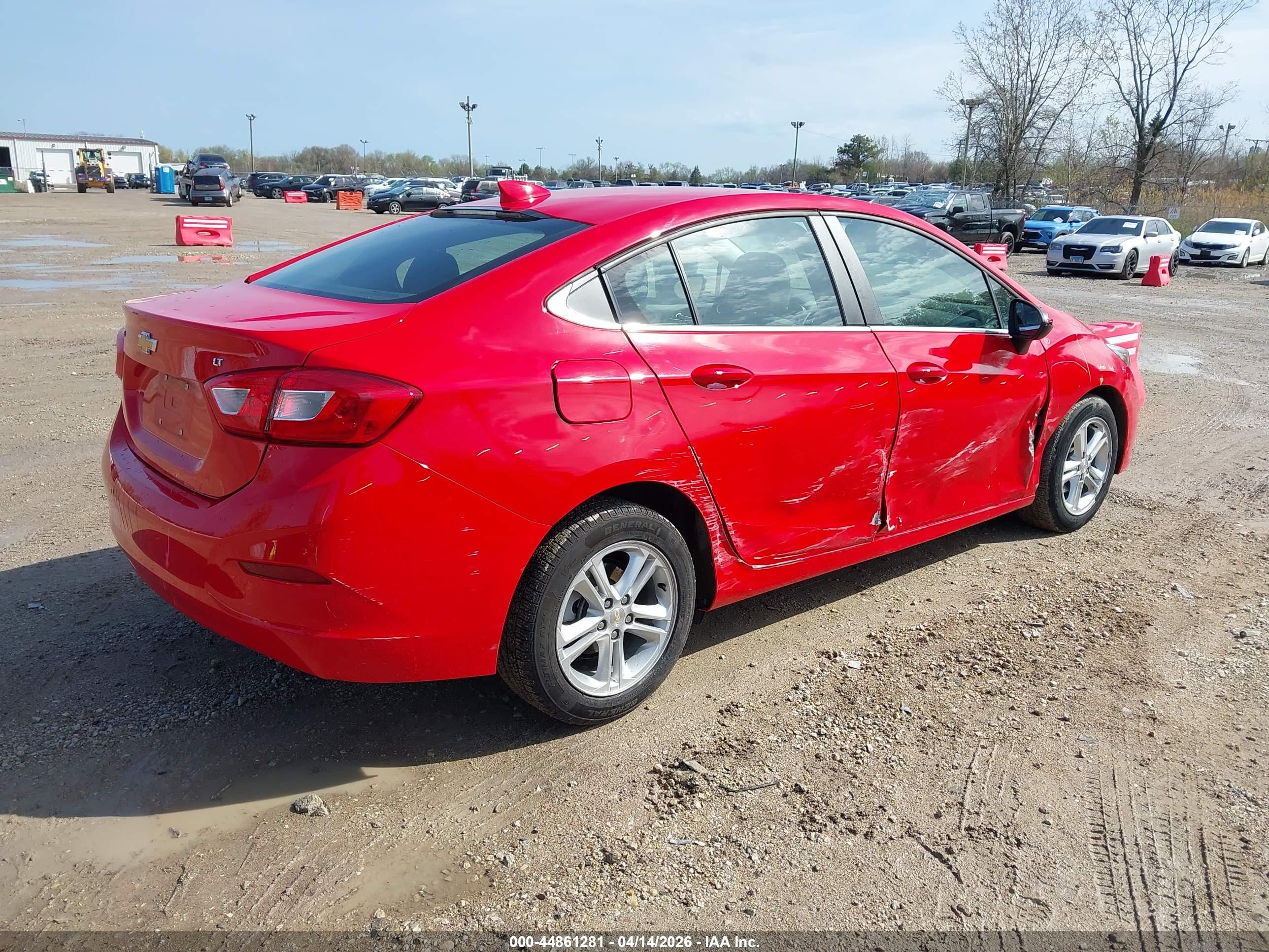 CHEVROLET CRUZE image 4