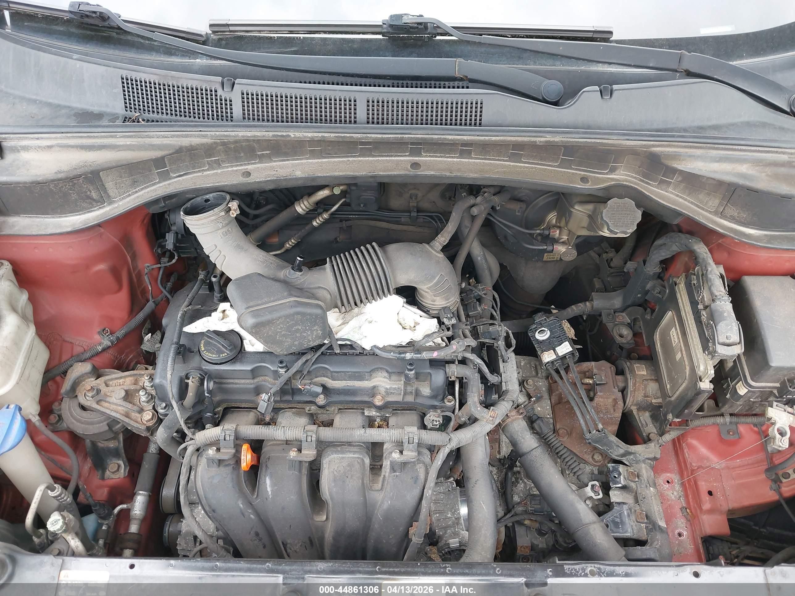 HYUNDAI SANTA image 6