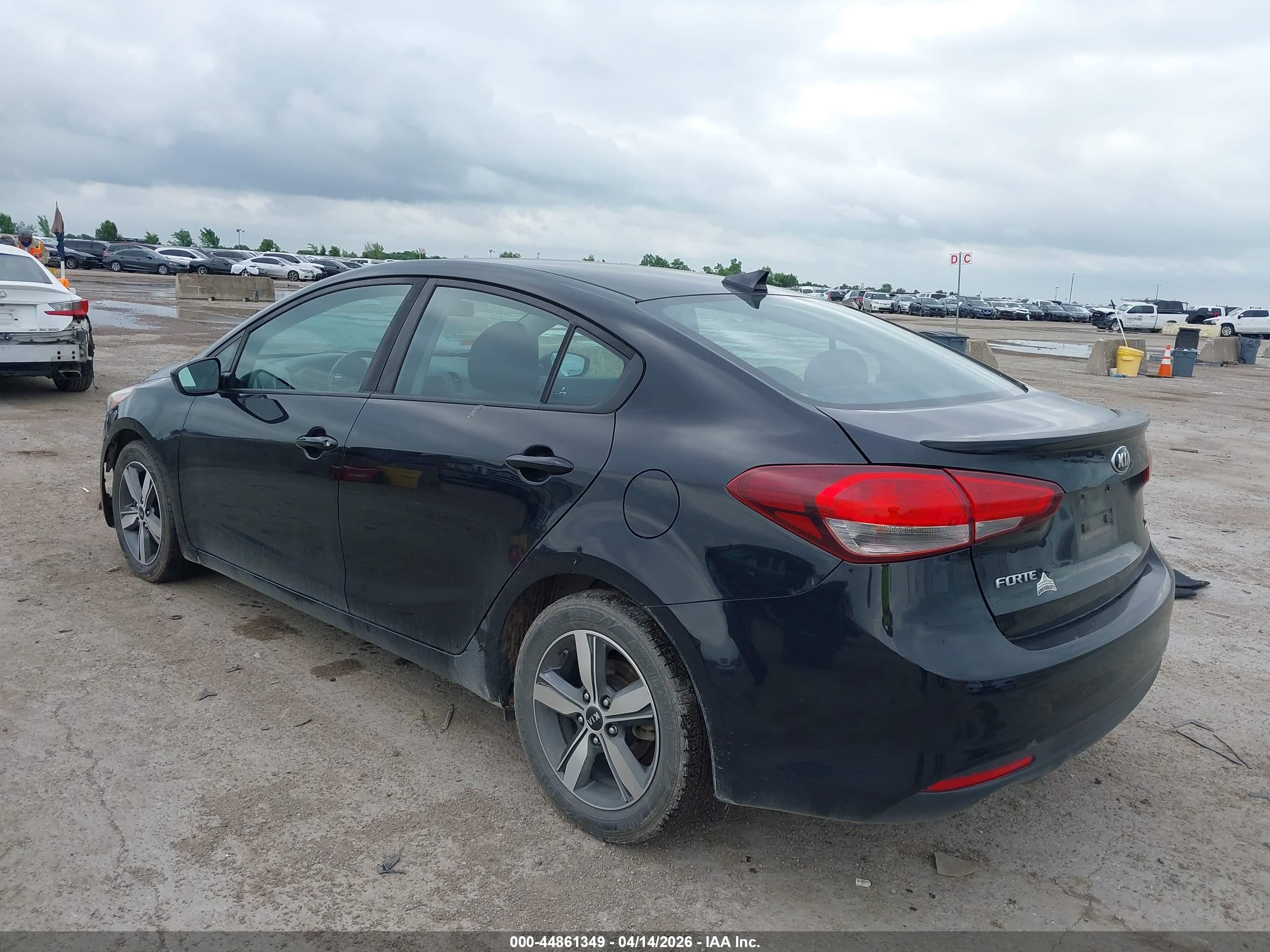 KIA FORTE image 3