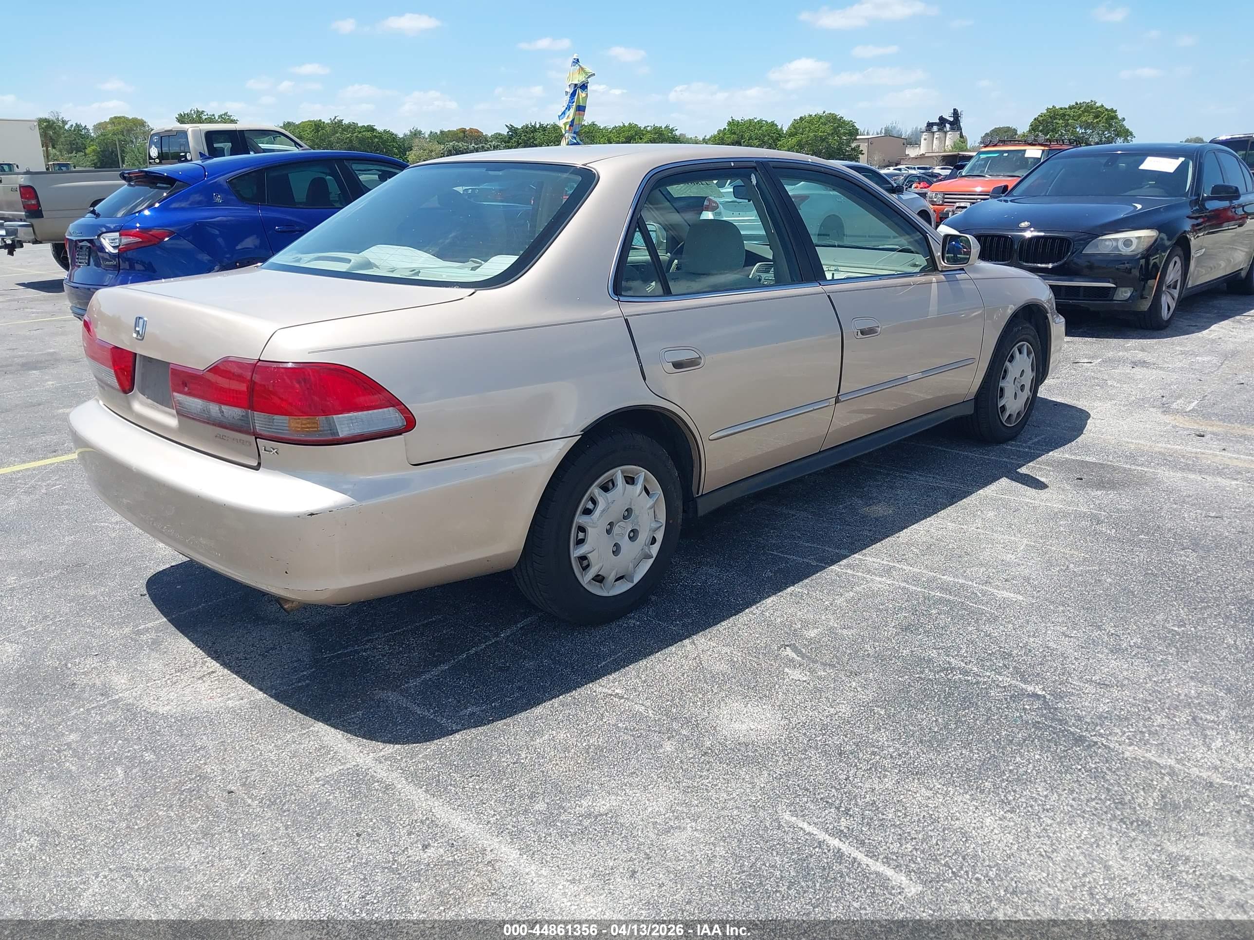 HONDA ACCORD image 4