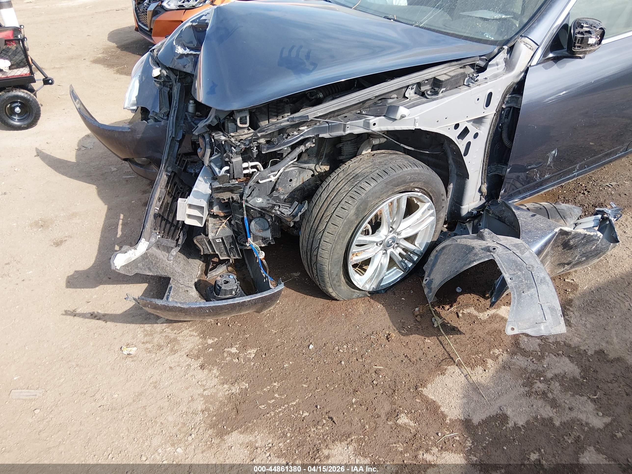 INFINITI G37X image 6