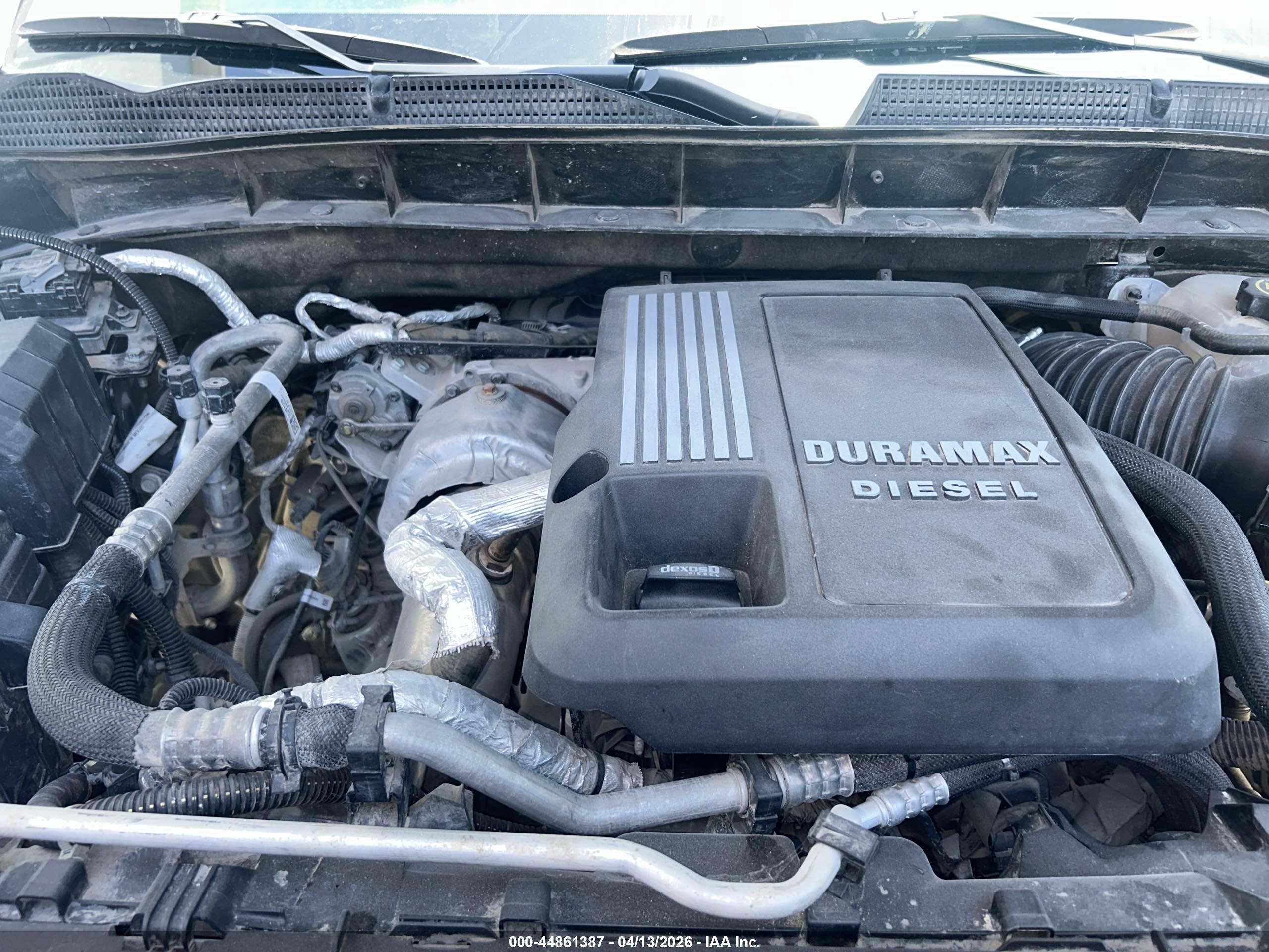 GMC SIERRA image 10