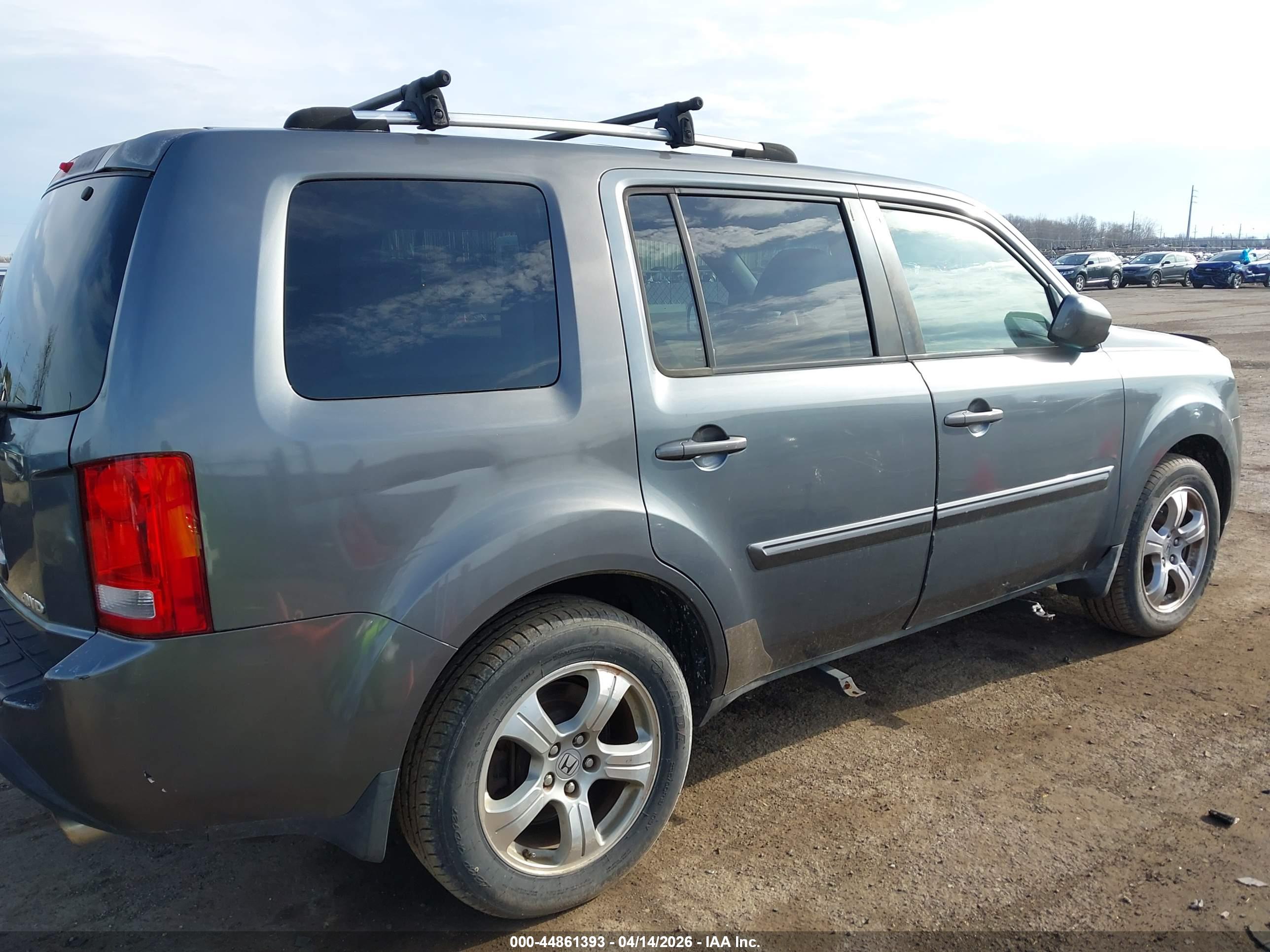 HONDA PILOT image 6