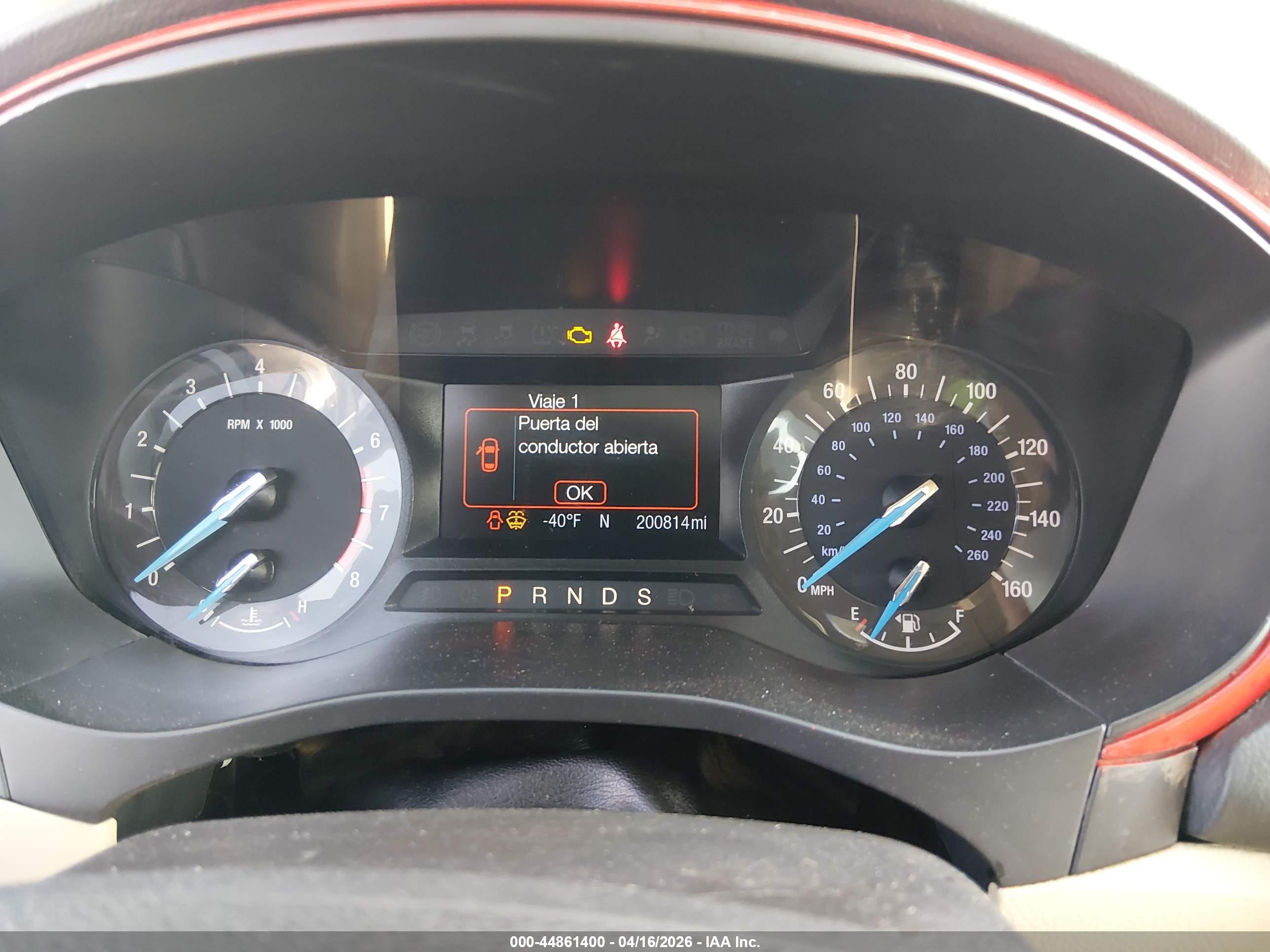 FORD FUSION image 7