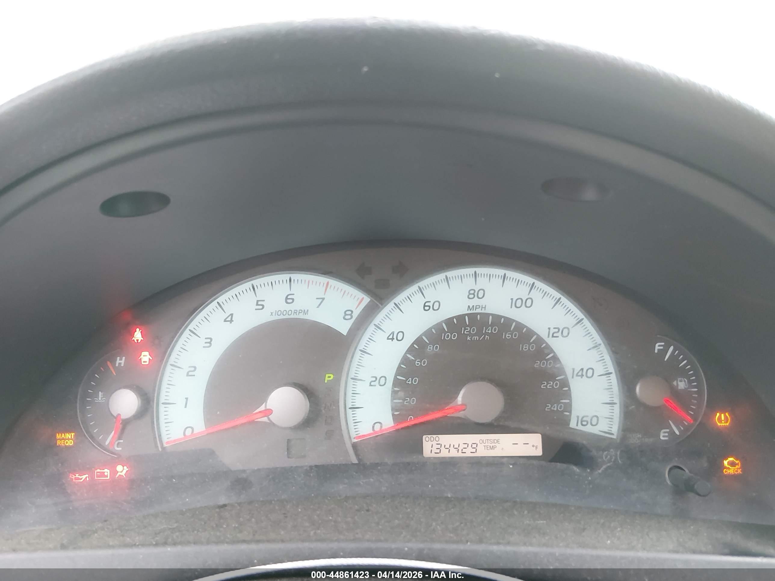TOYOTA CAMRY image 7