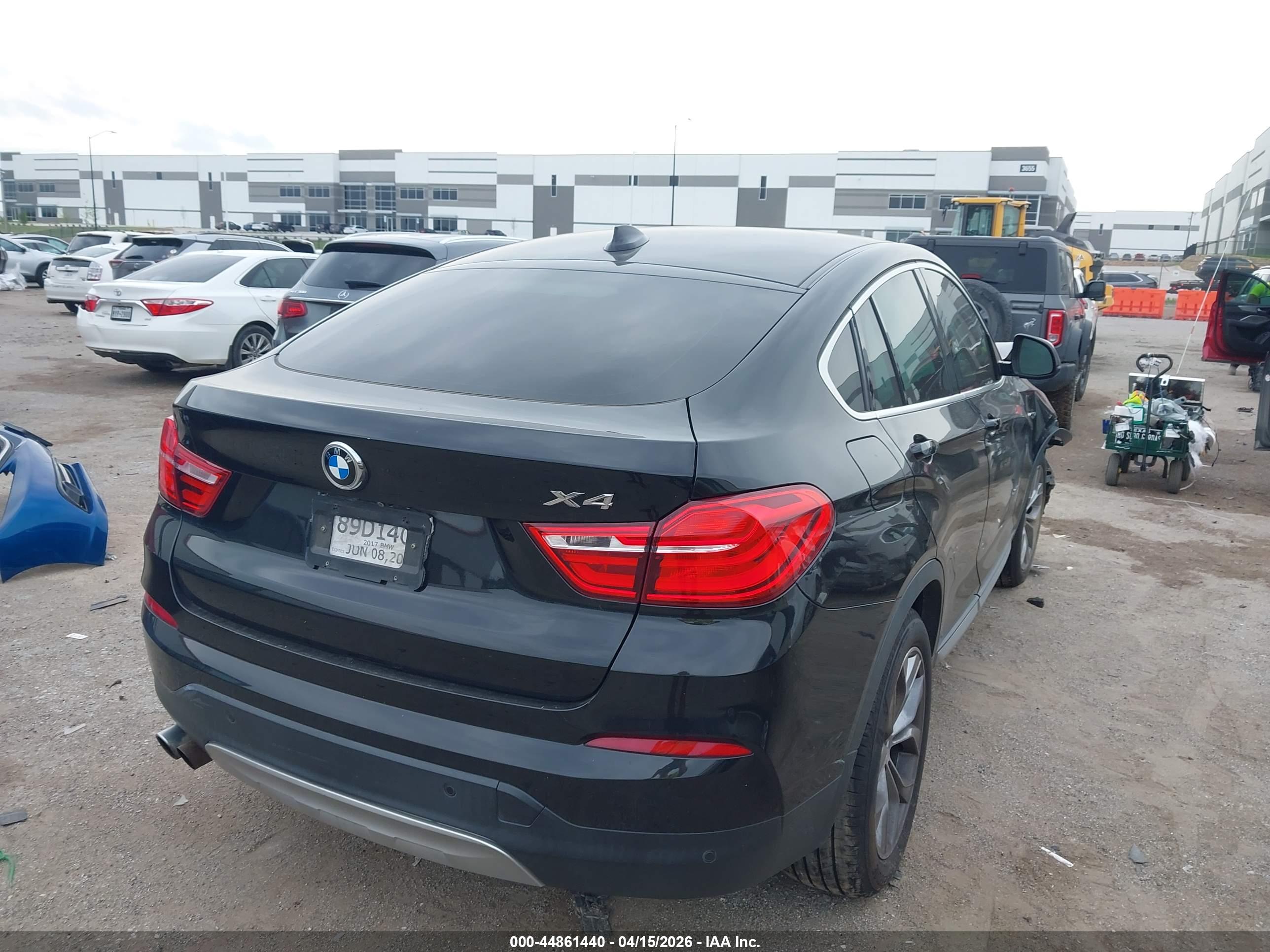 BMW X4 image 4