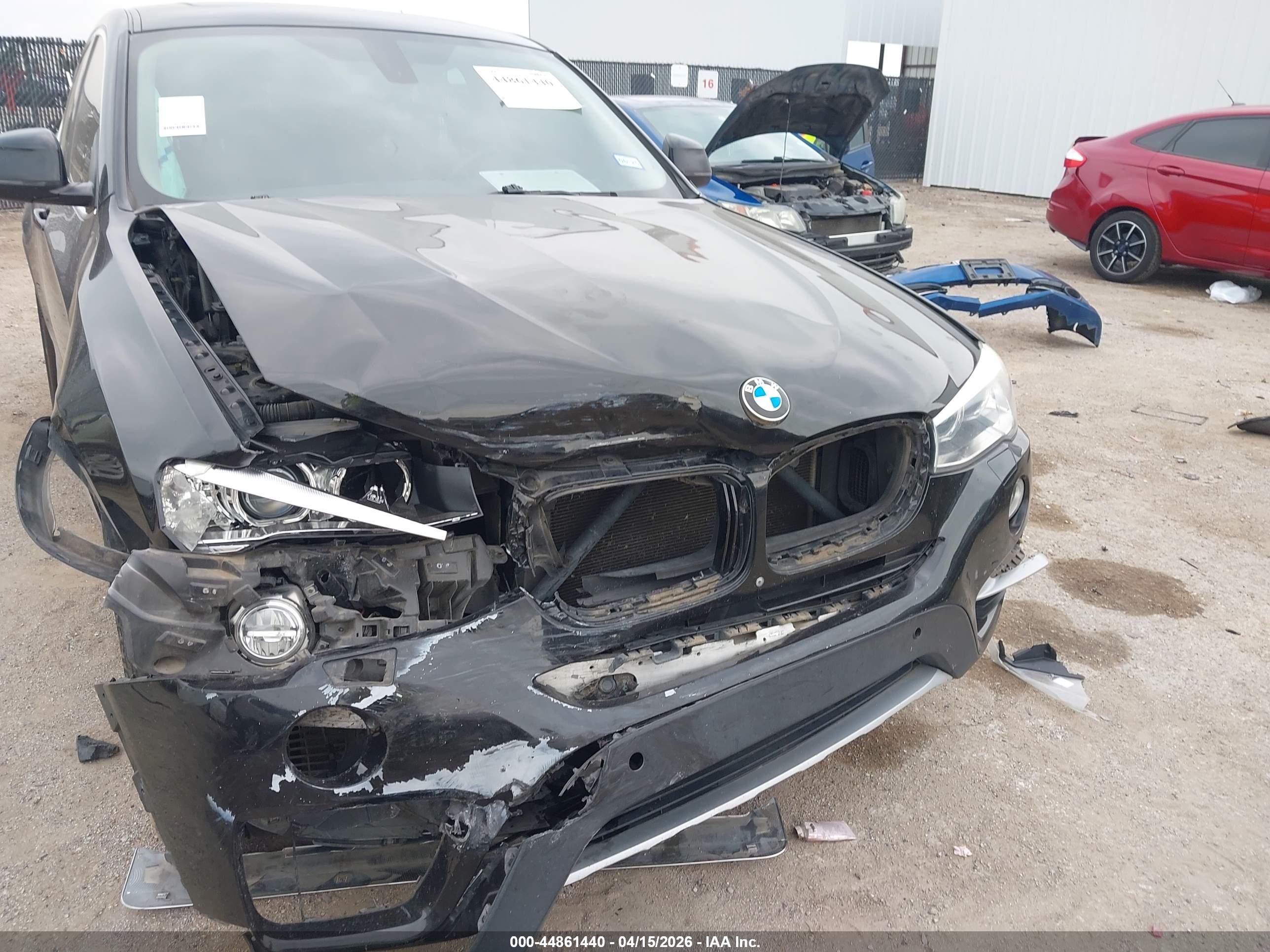 BMW X4 image 6