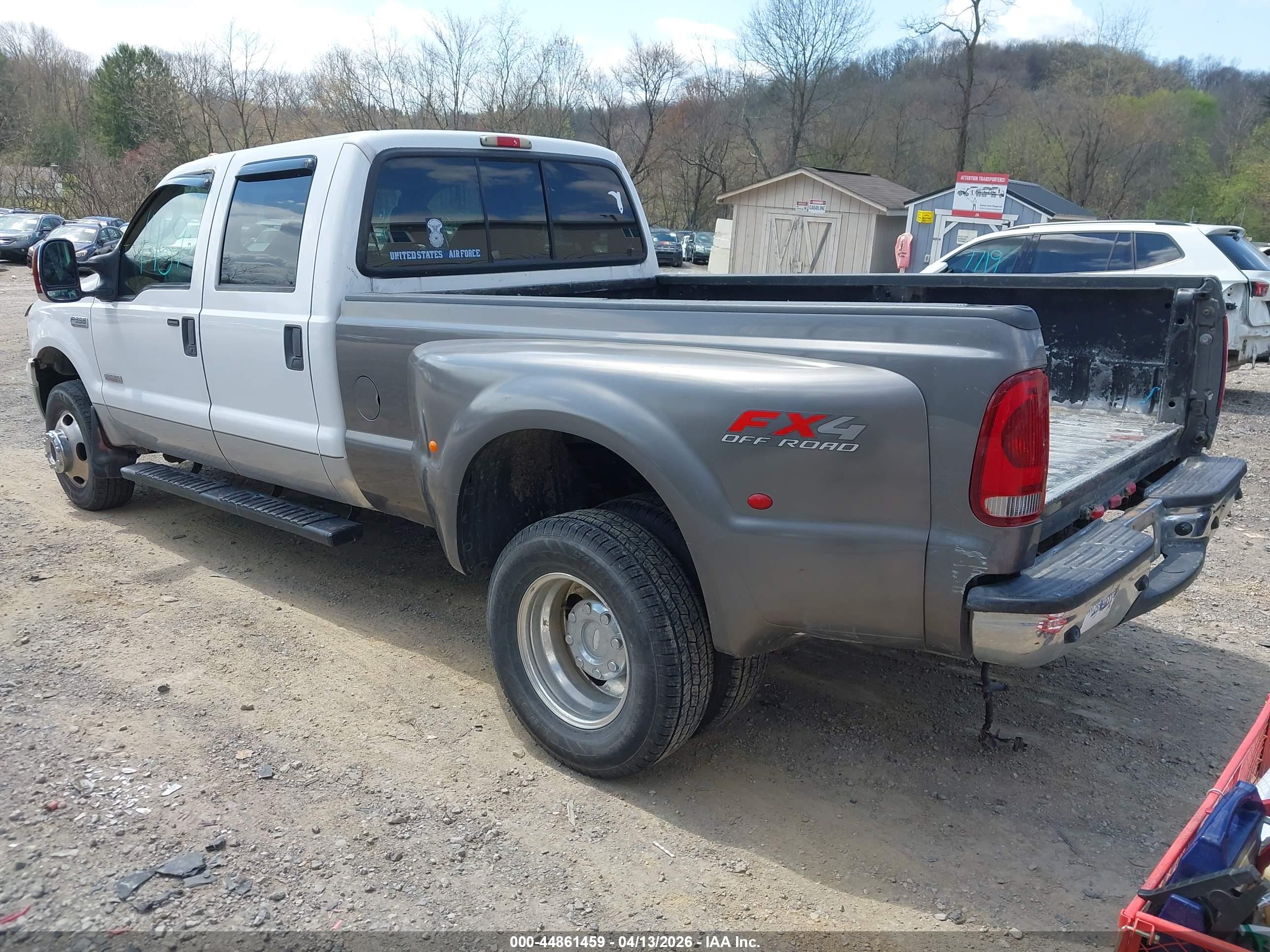 FORD F-350 image 3