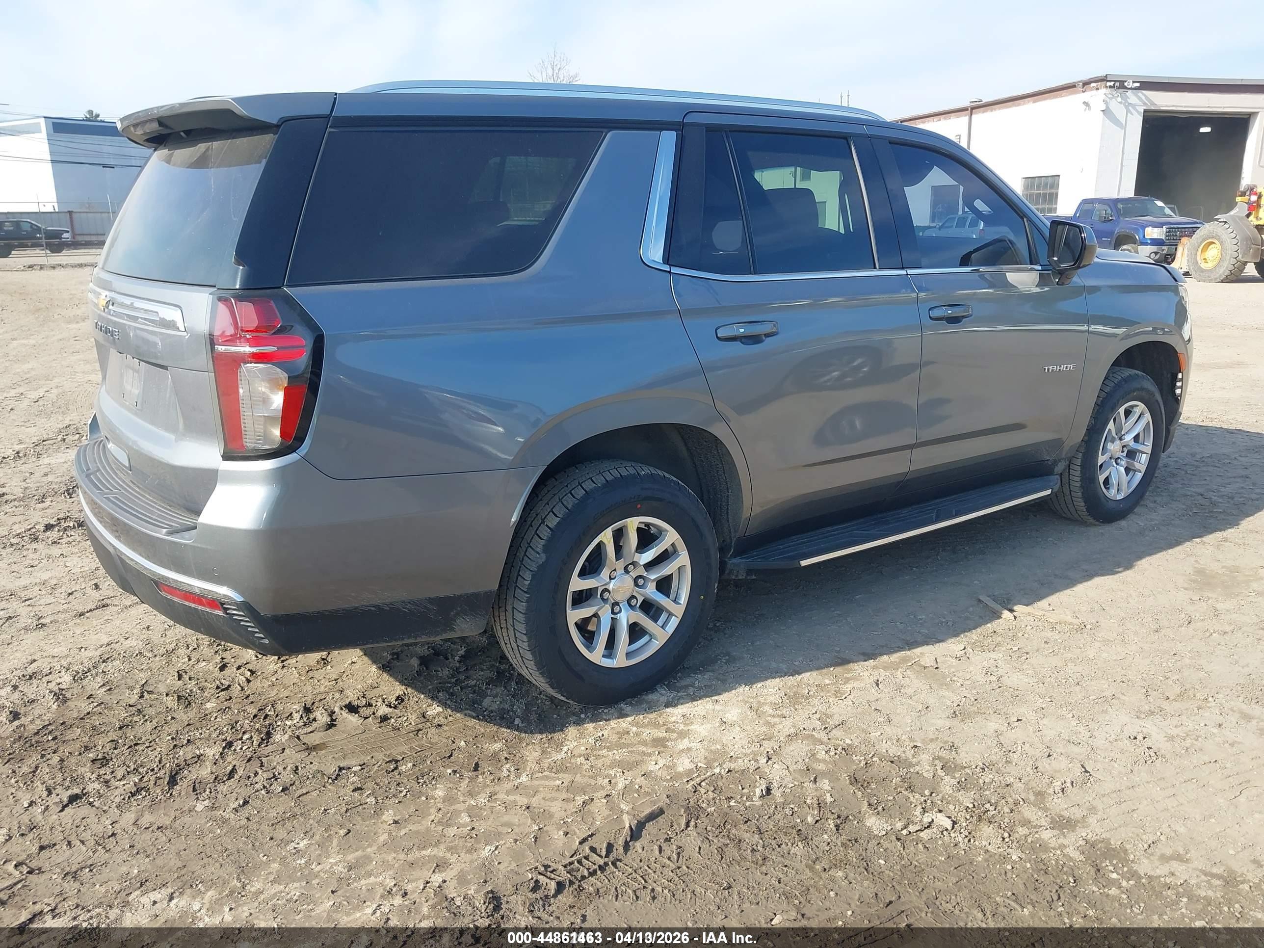 CHEVROLET TAHOE image 4