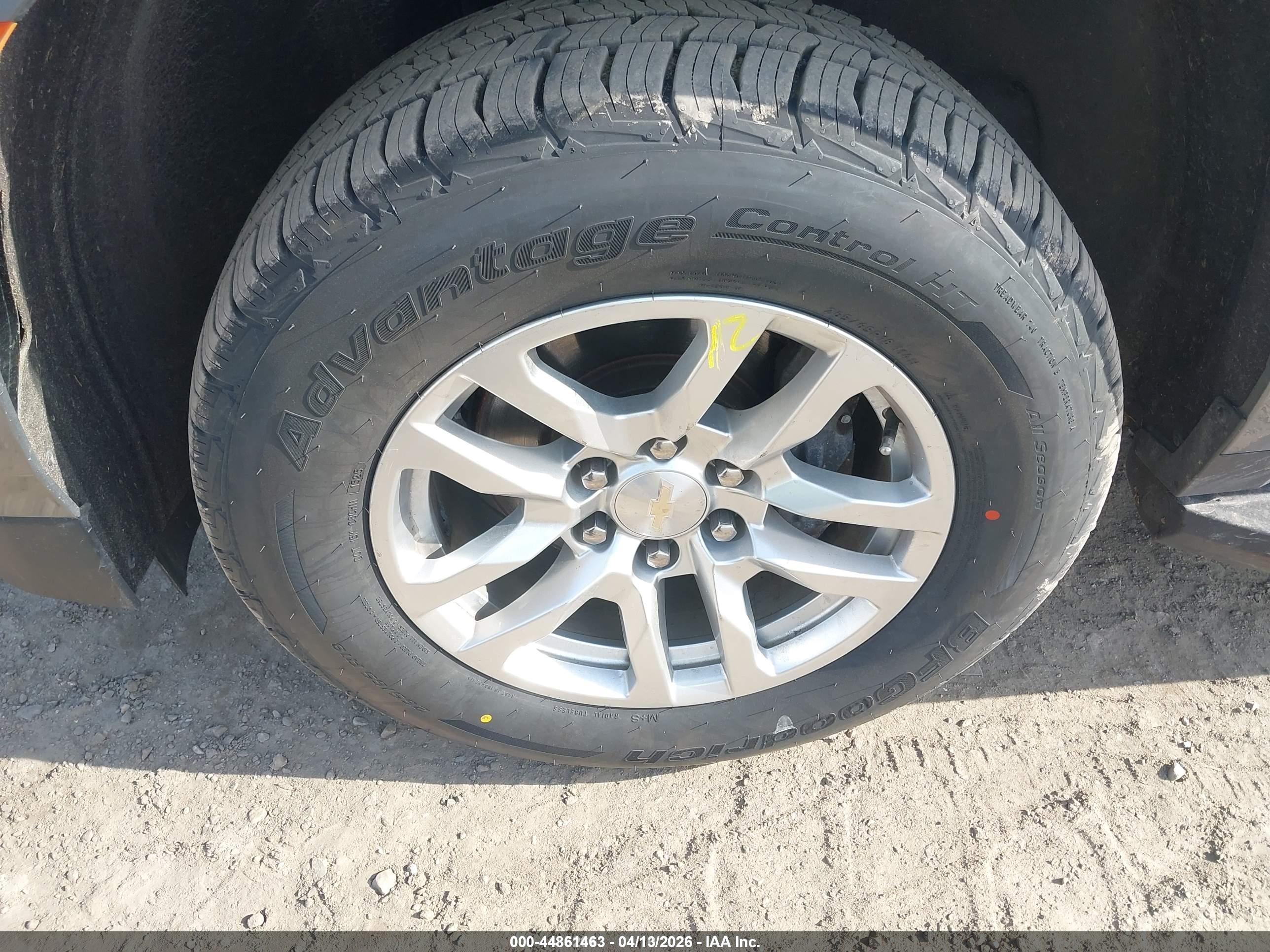 CHEVROLET TAHOE image 6