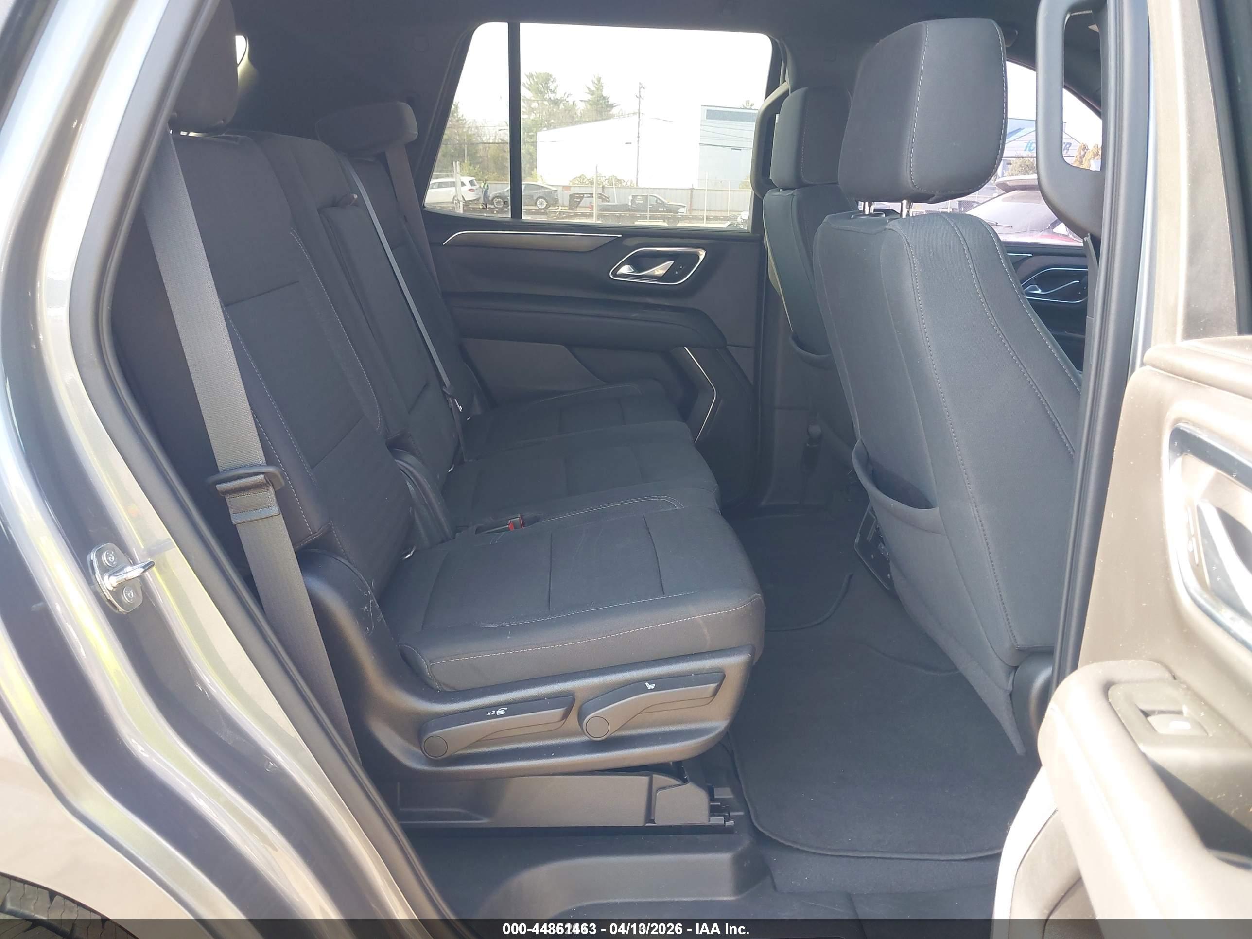 CHEVROLET TAHOE image 8