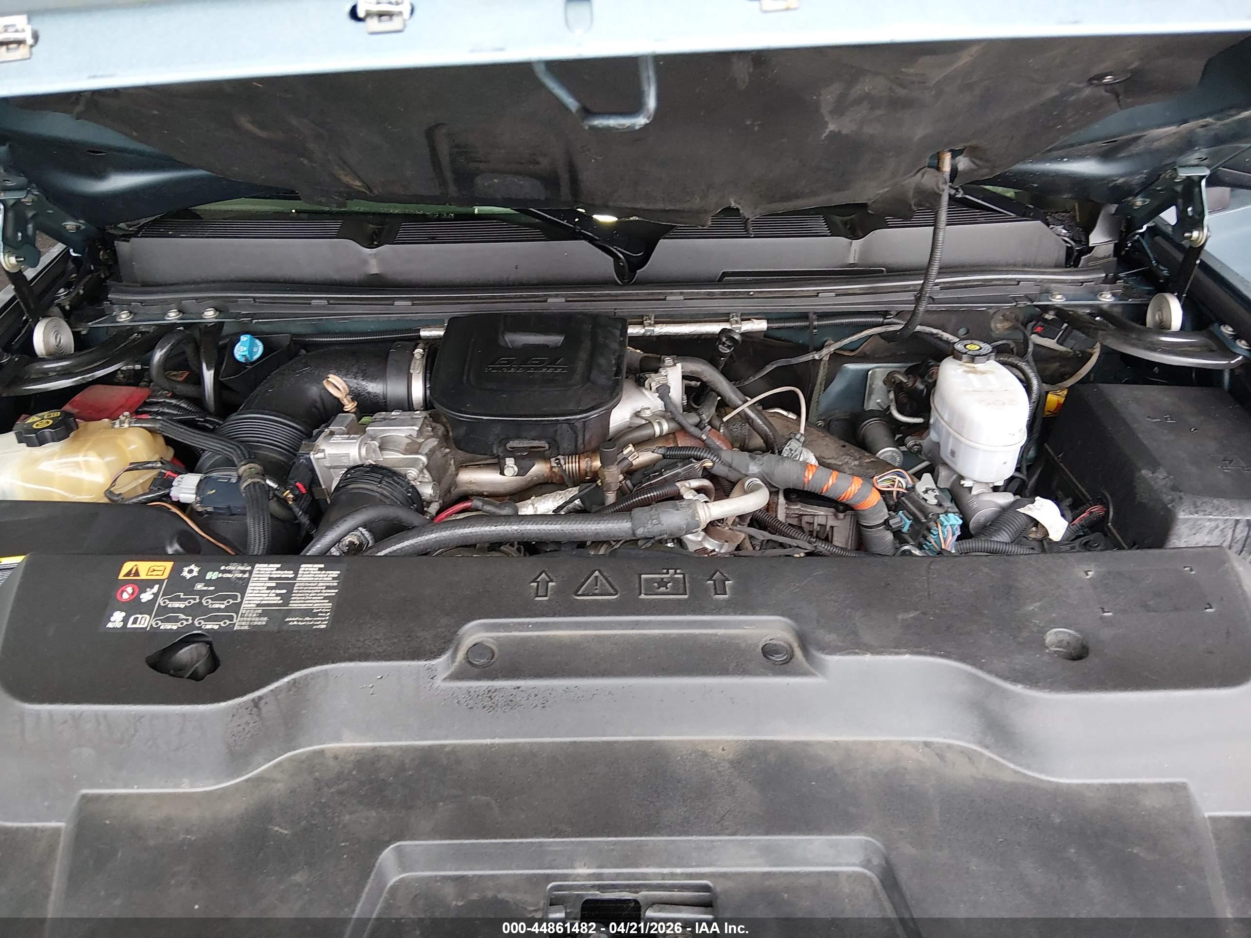 CHEVROLET SILVERADO image 10