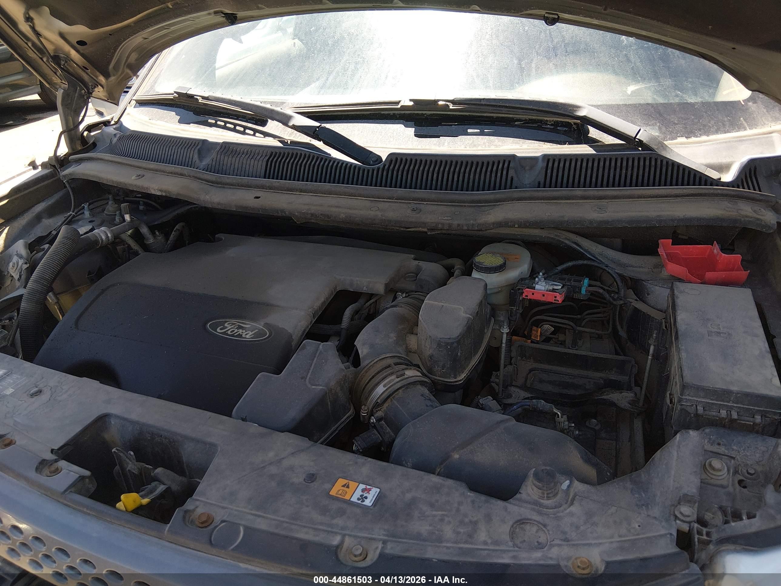 FORD EXPLORER image 10