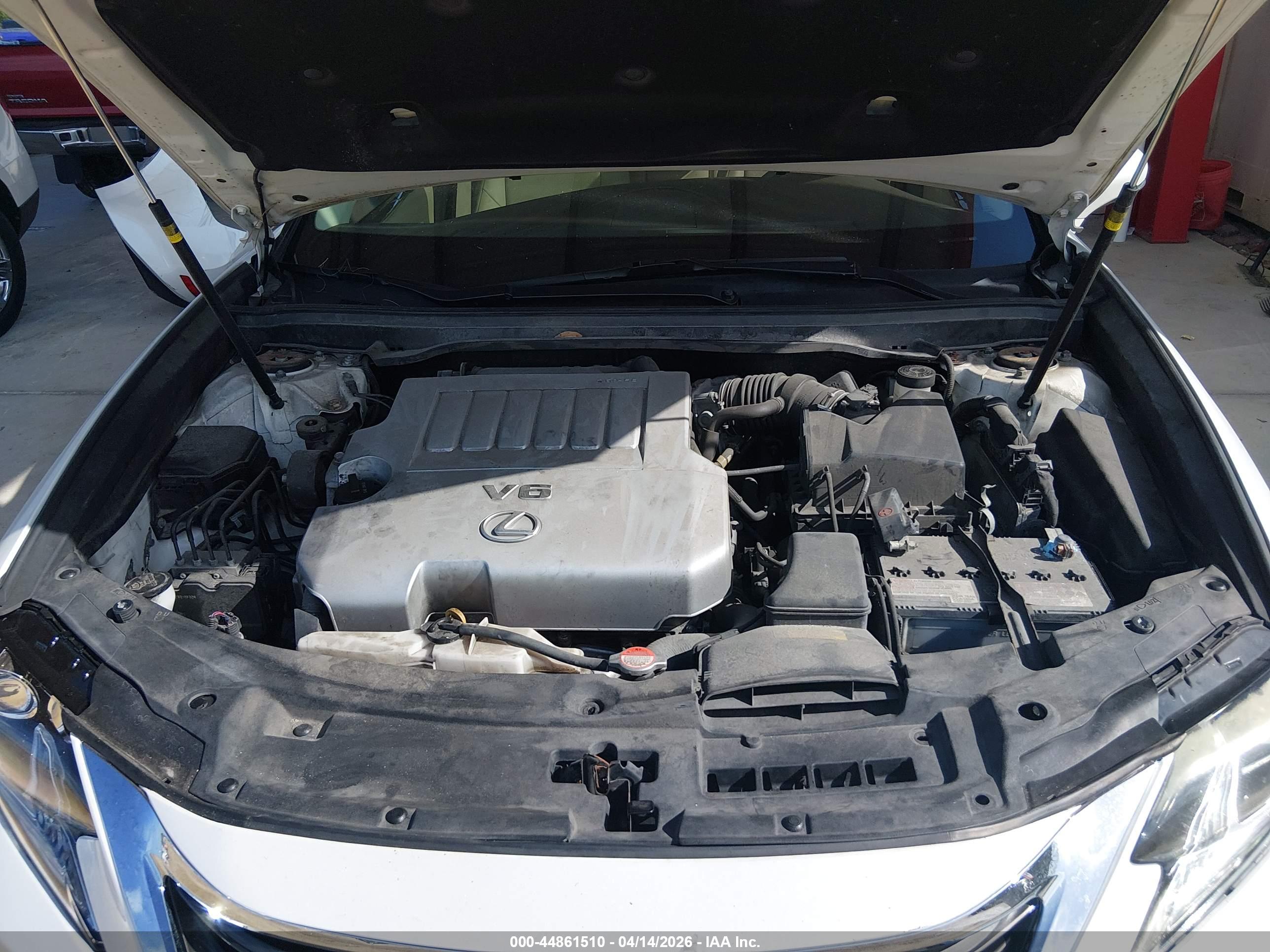 LEXUS ES image 10