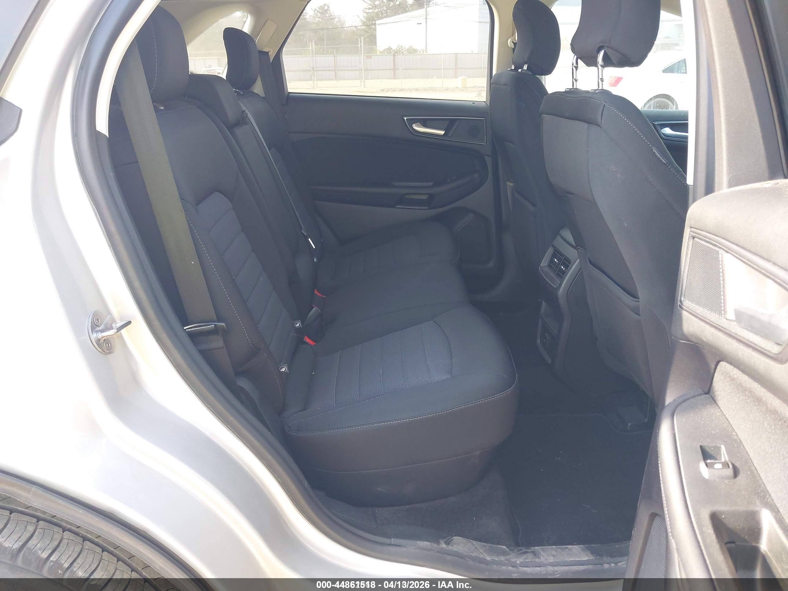 FORD EDGE image 8