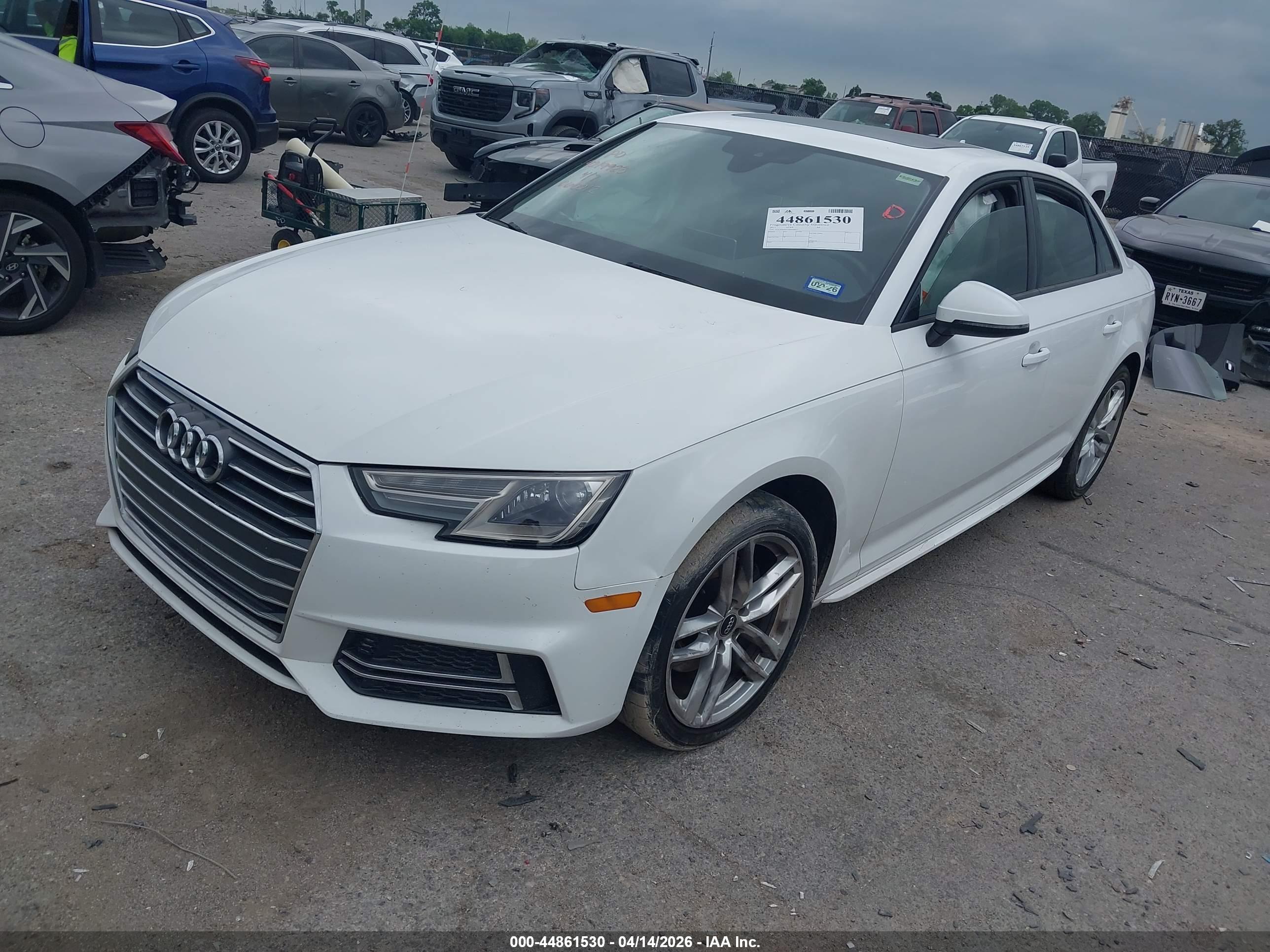 AUDI A4 image 2