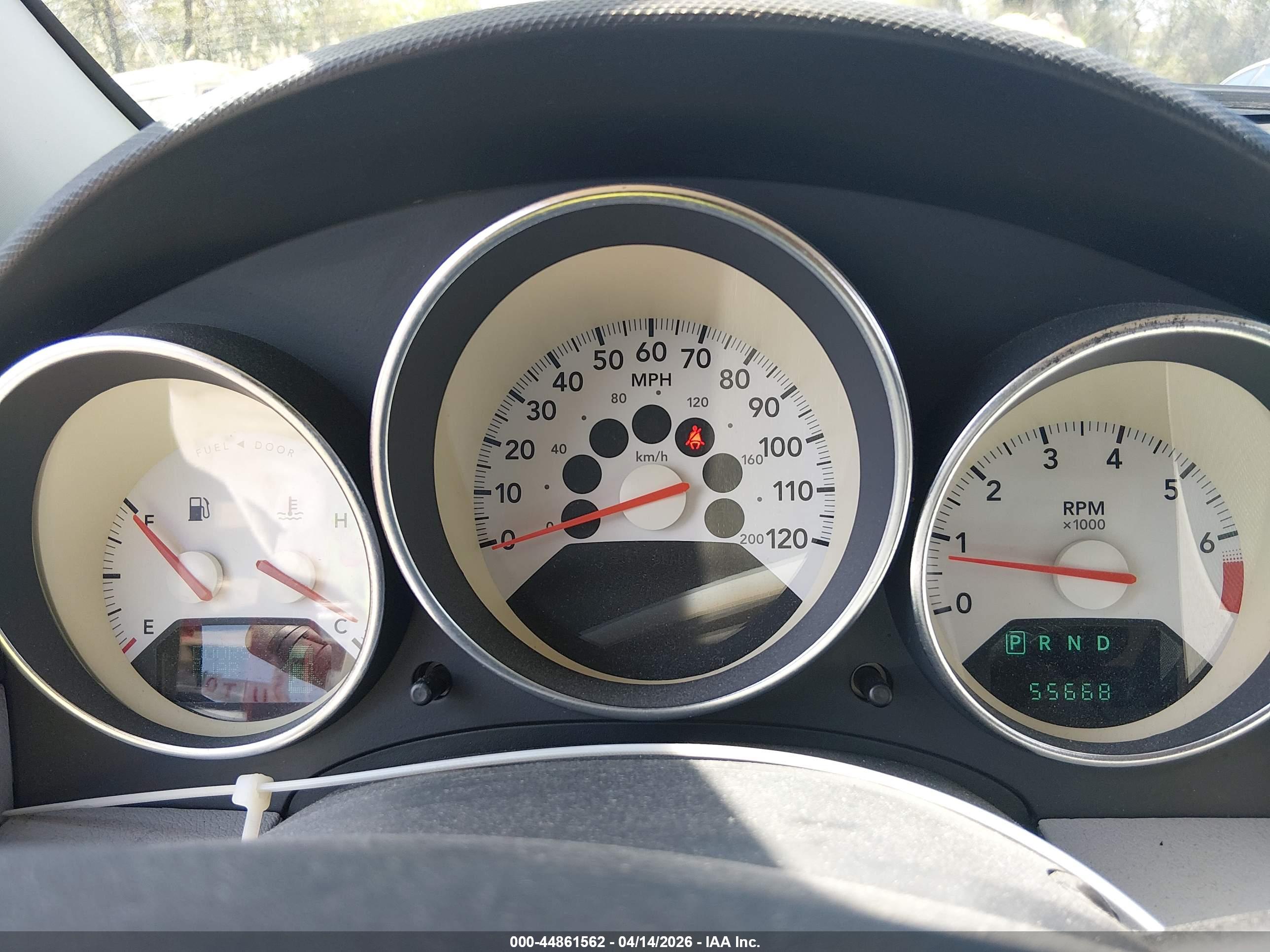 DODGE CALIBER image 7