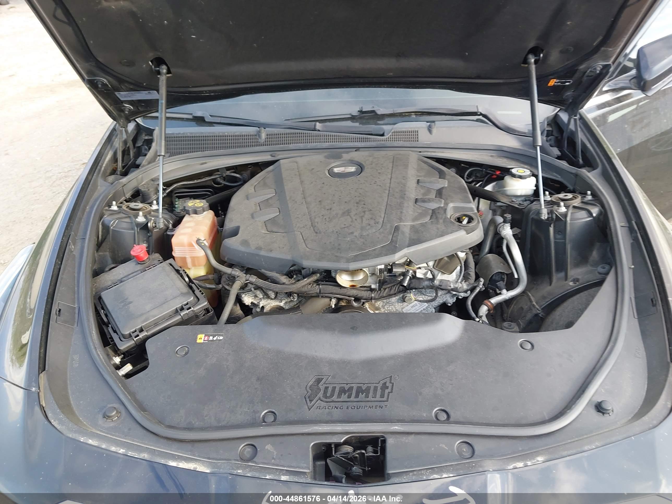 CADILLAC CTS image 10