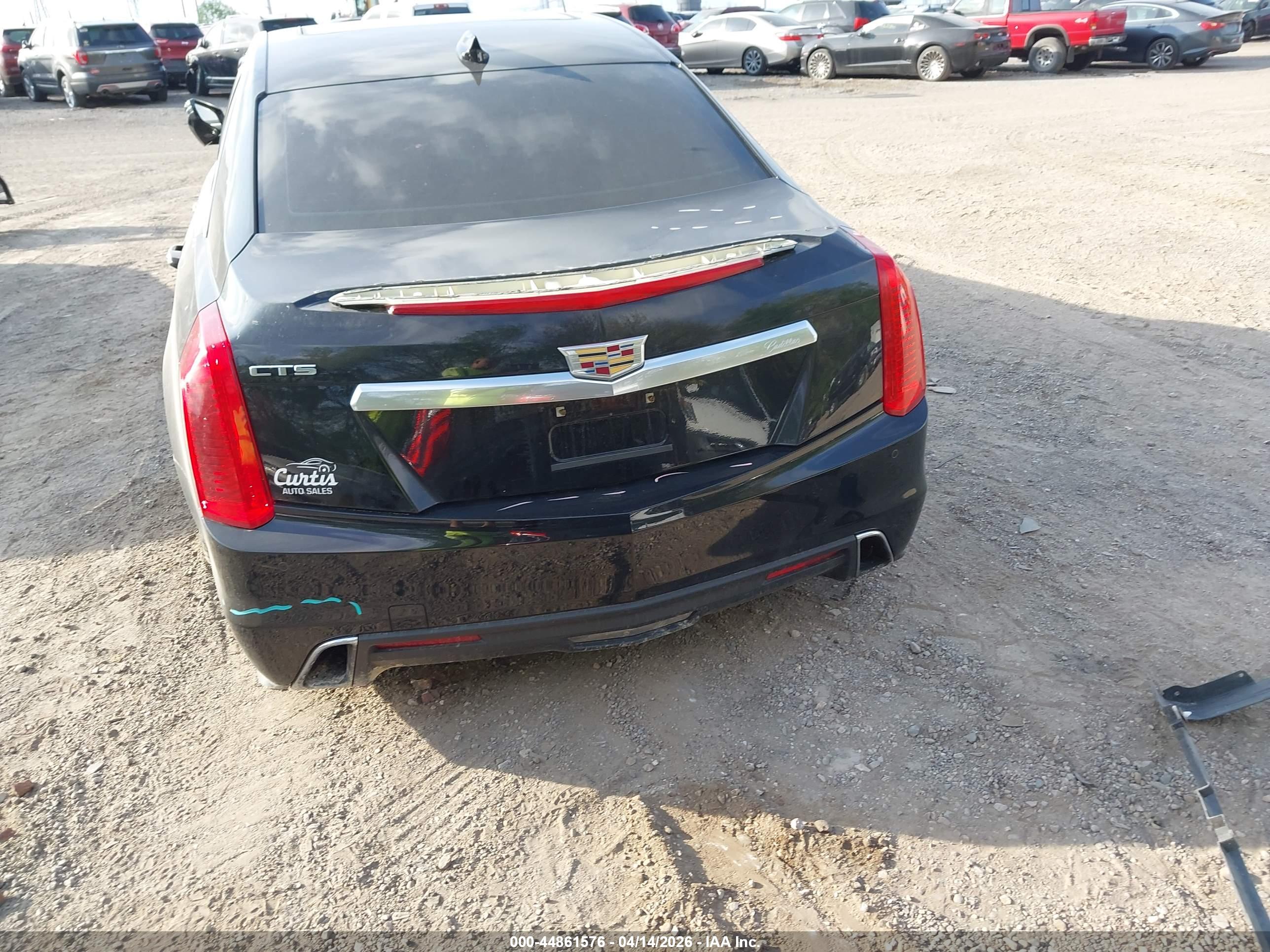 CADILLAC CTS image 6