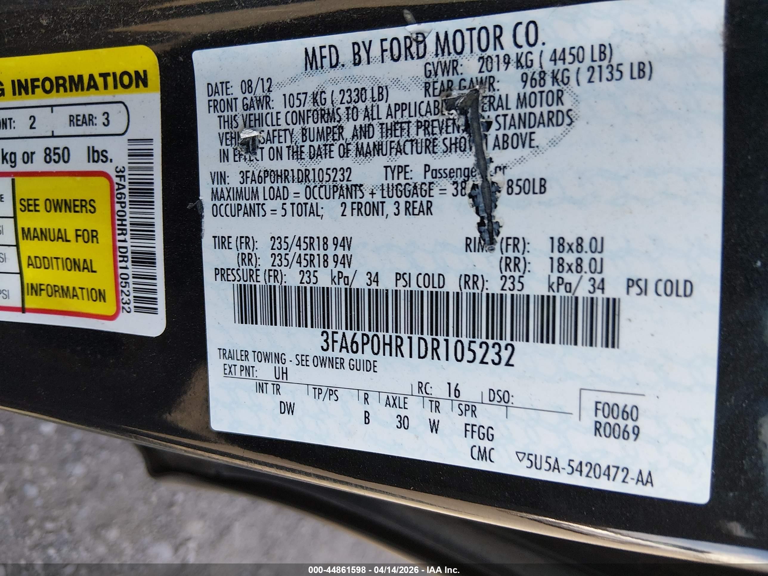 FORD FUSION image 9