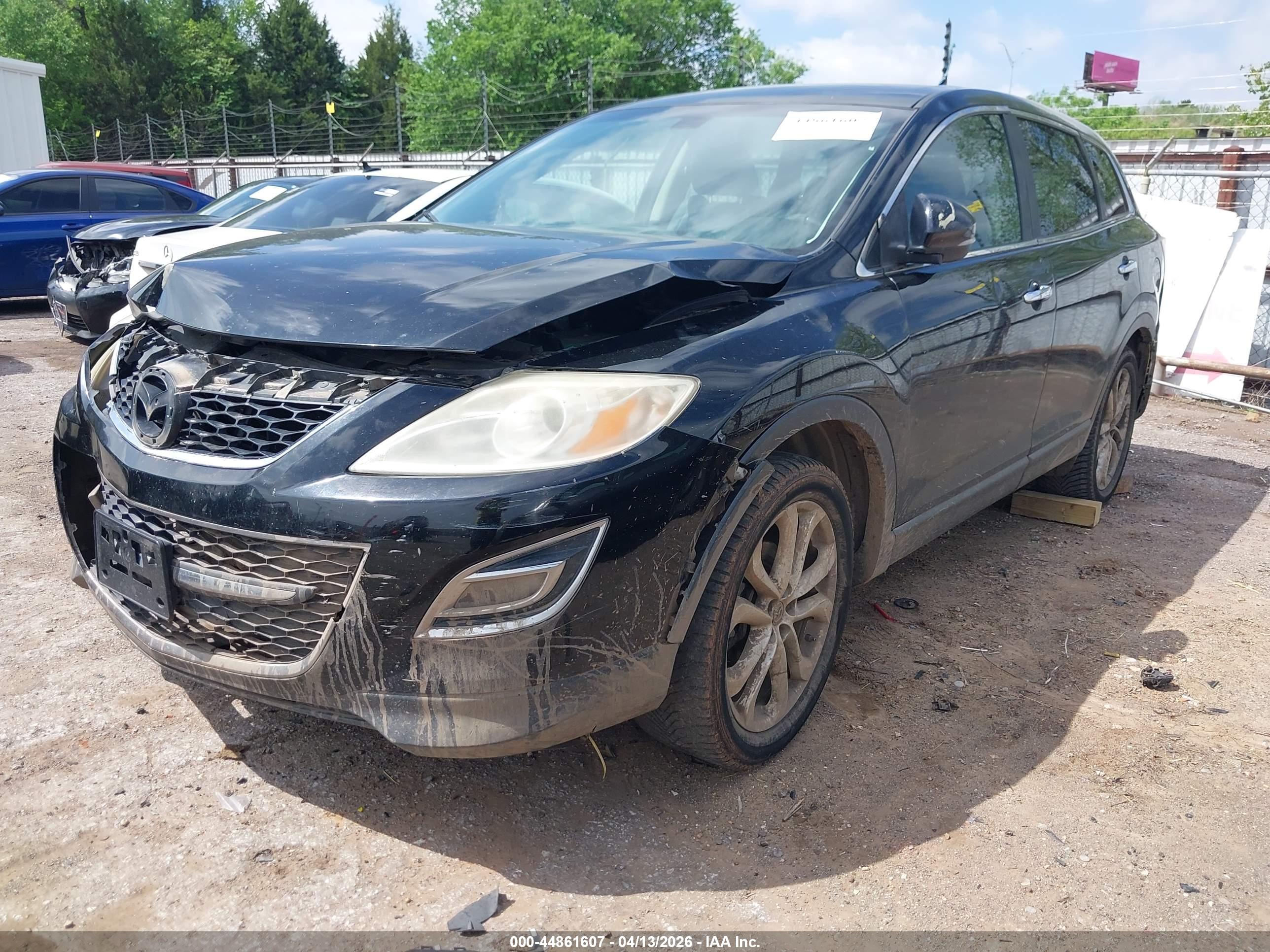 MAZDA CX-9 image 2