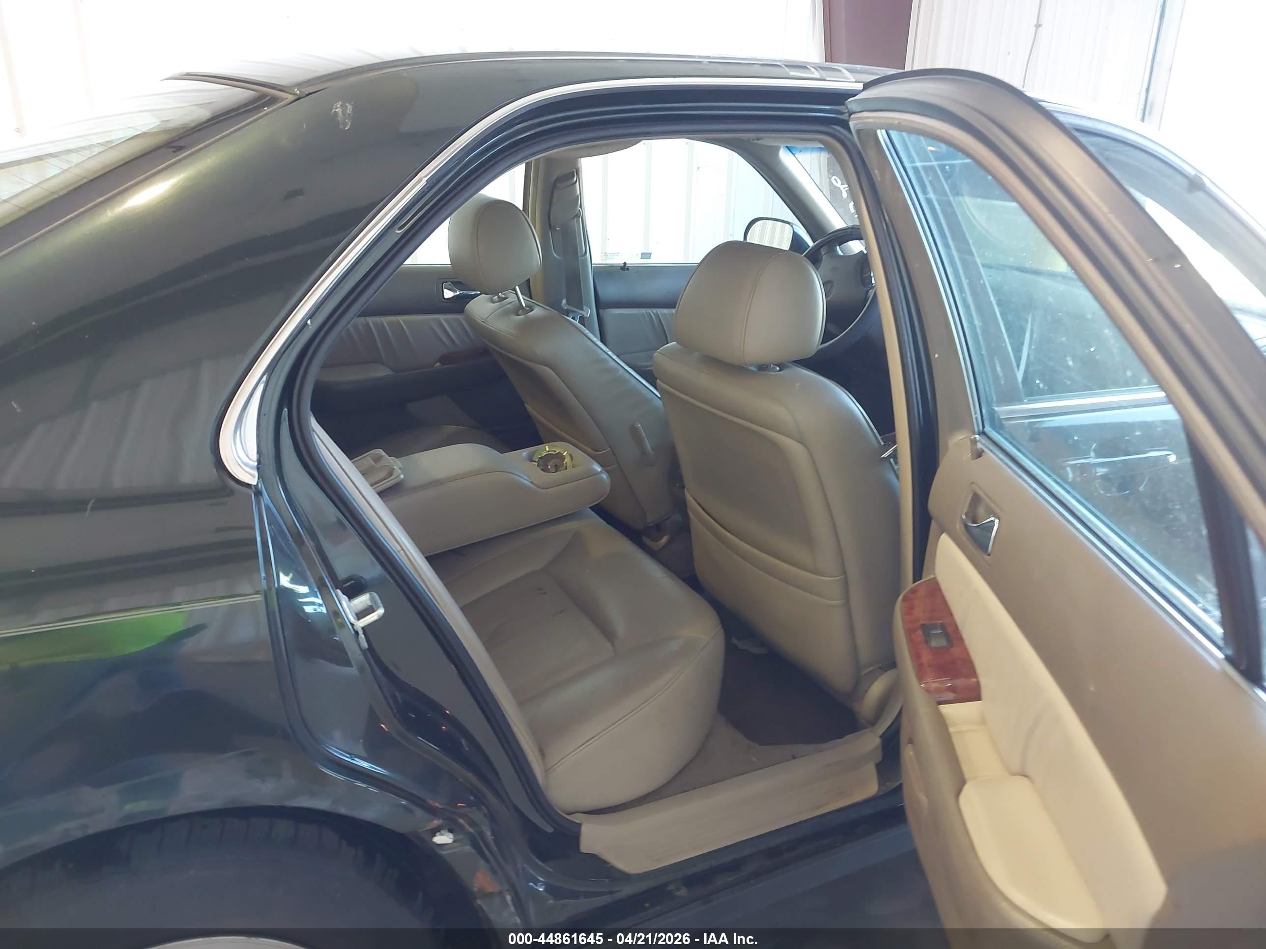 ACURA RL image 8