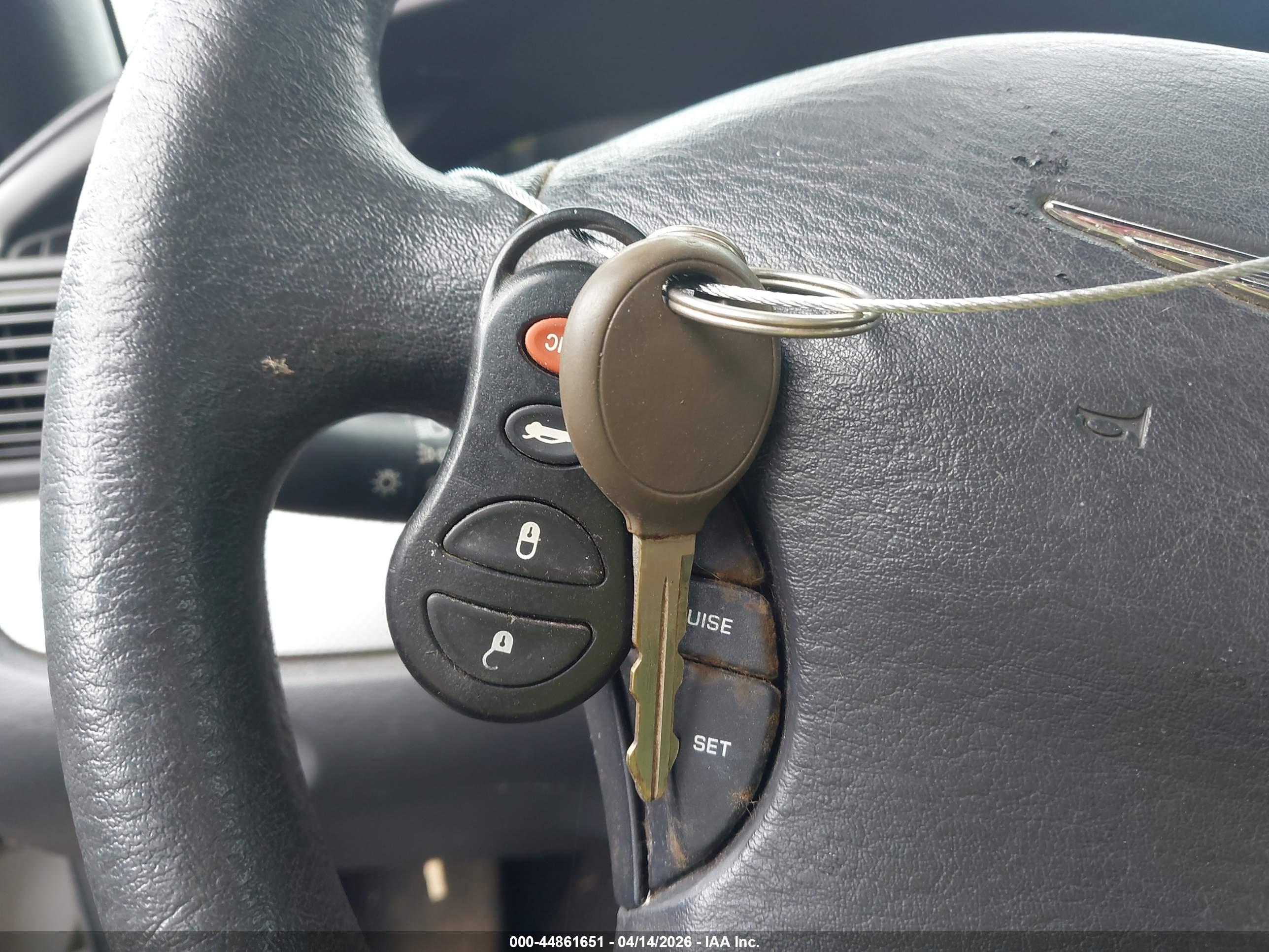 CHRYSLER SEBRING image 11