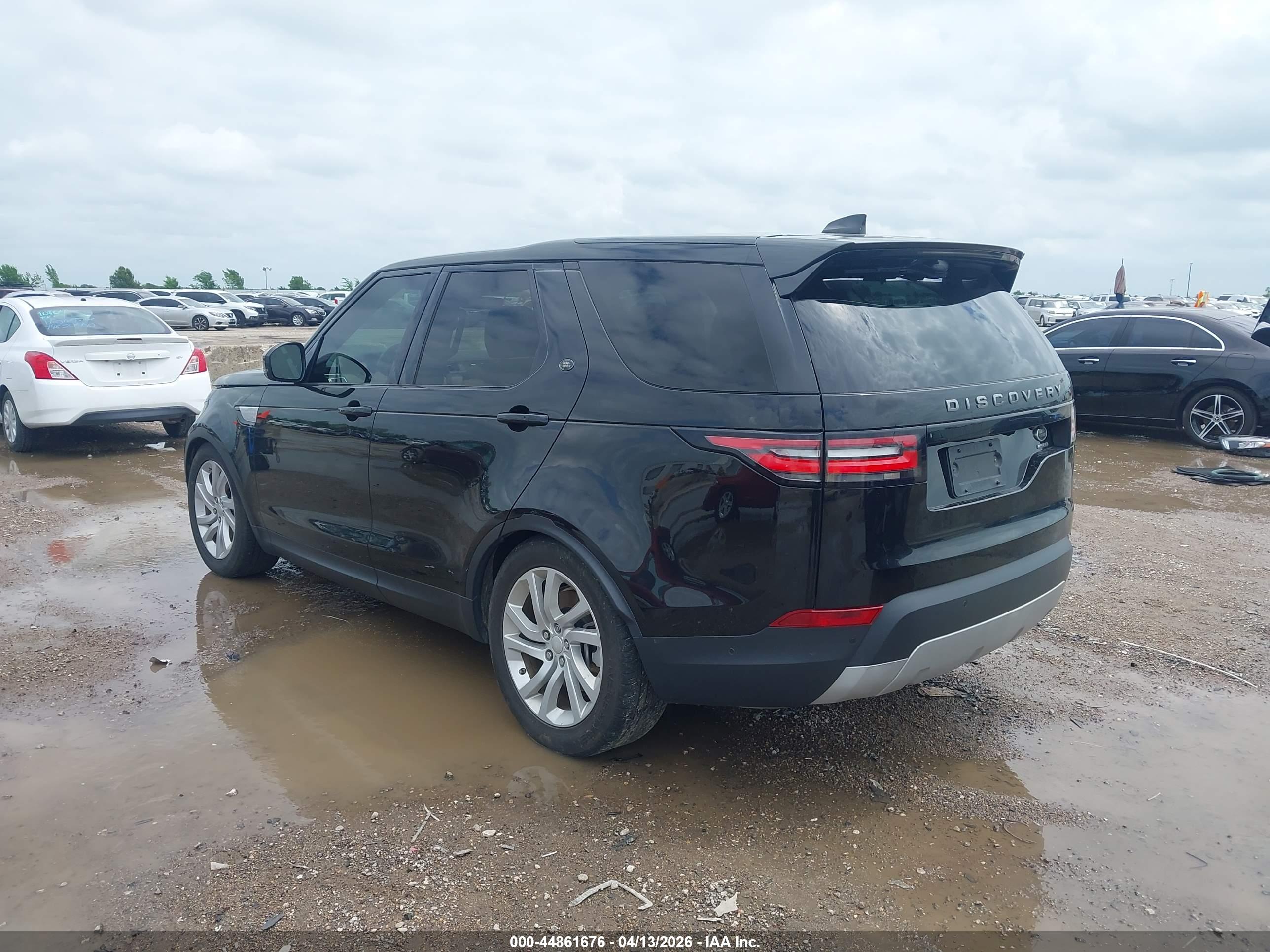 LAND ROVER image 3