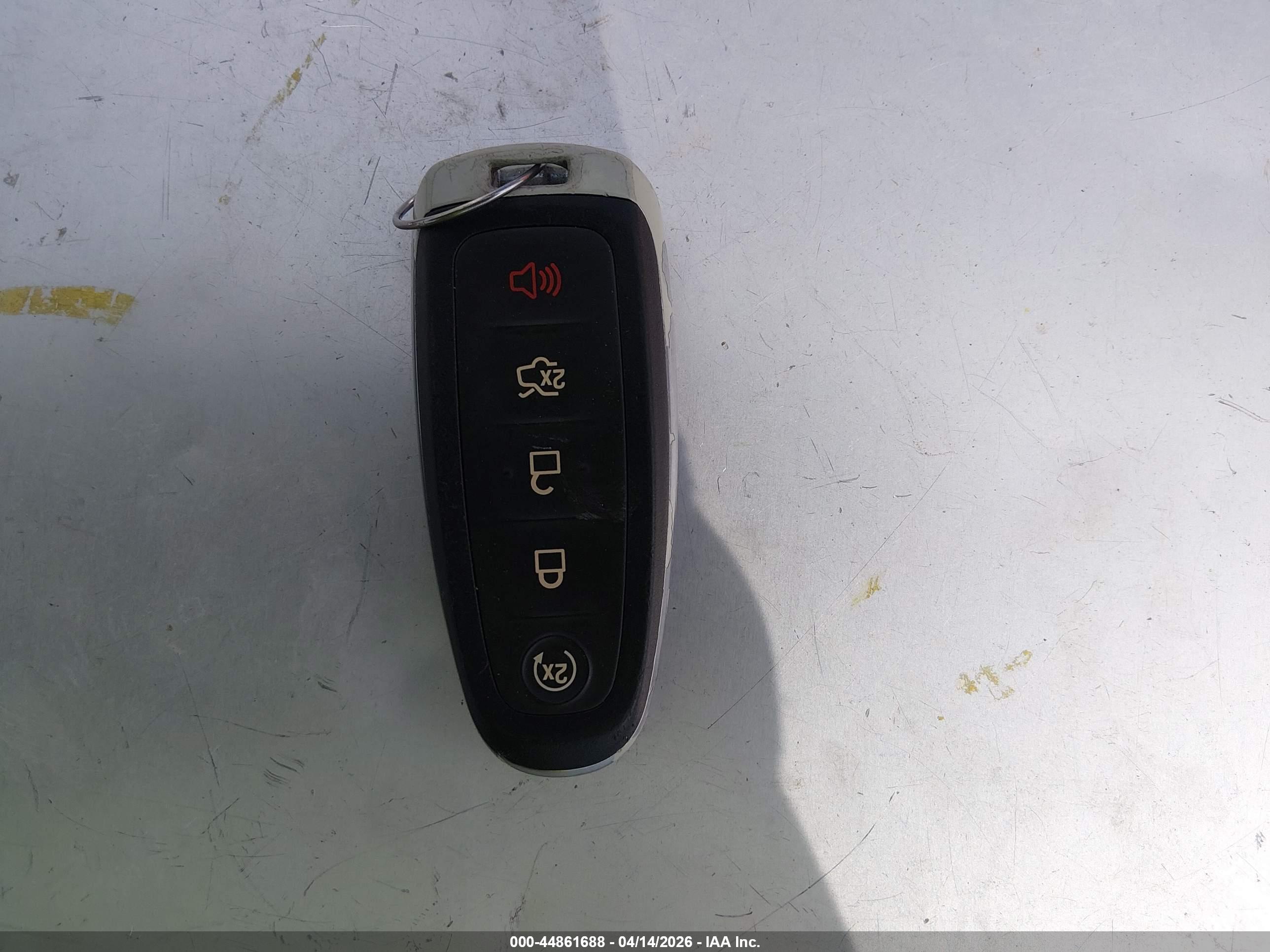 LINCOLN MKT image 11