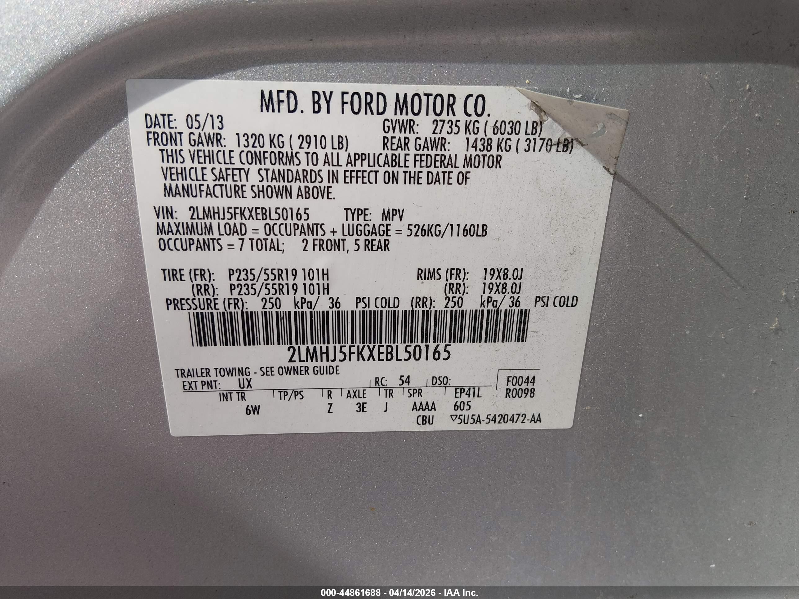 LINCOLN MKT image 9