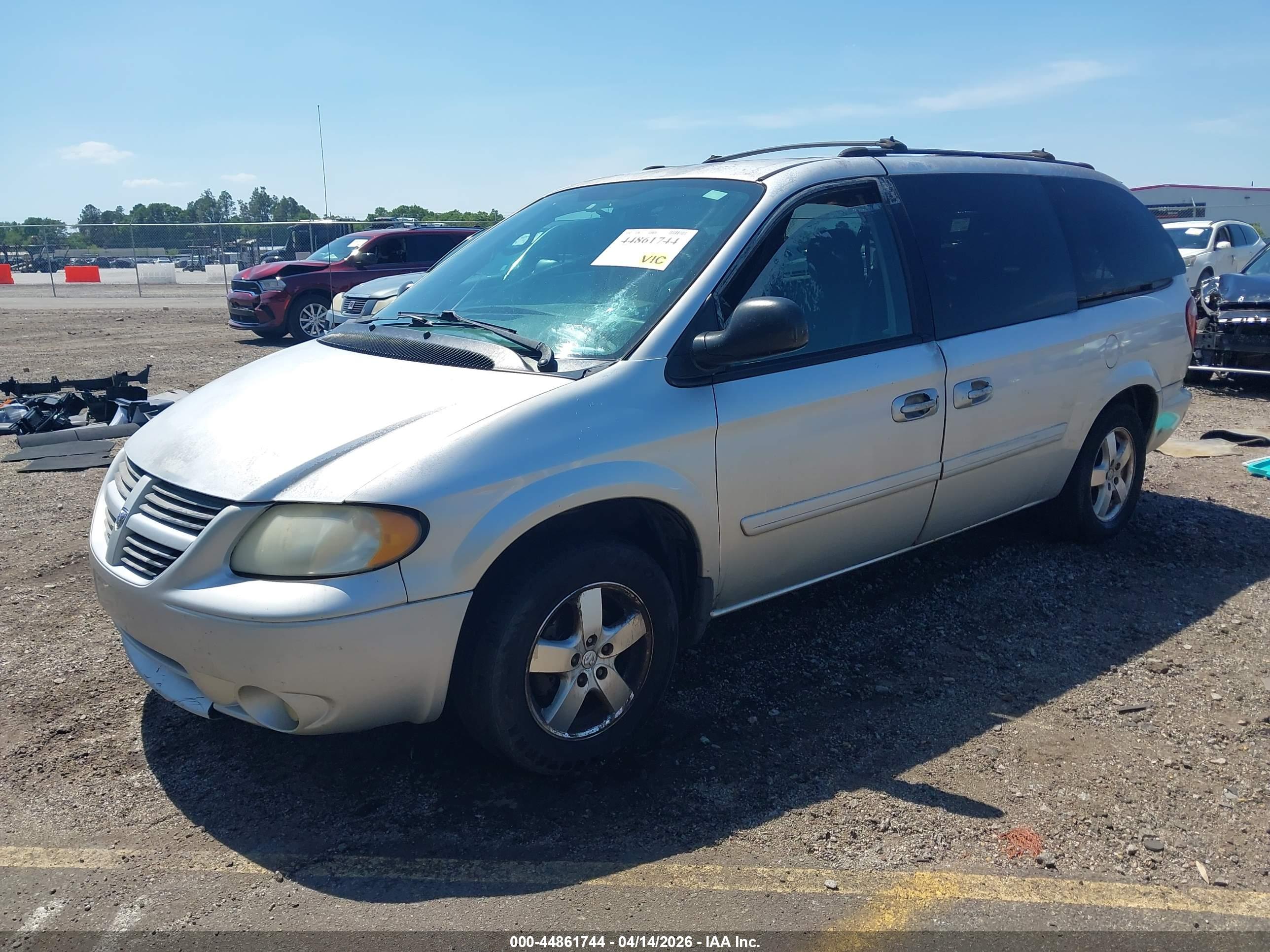 DODGE GRAND image 2