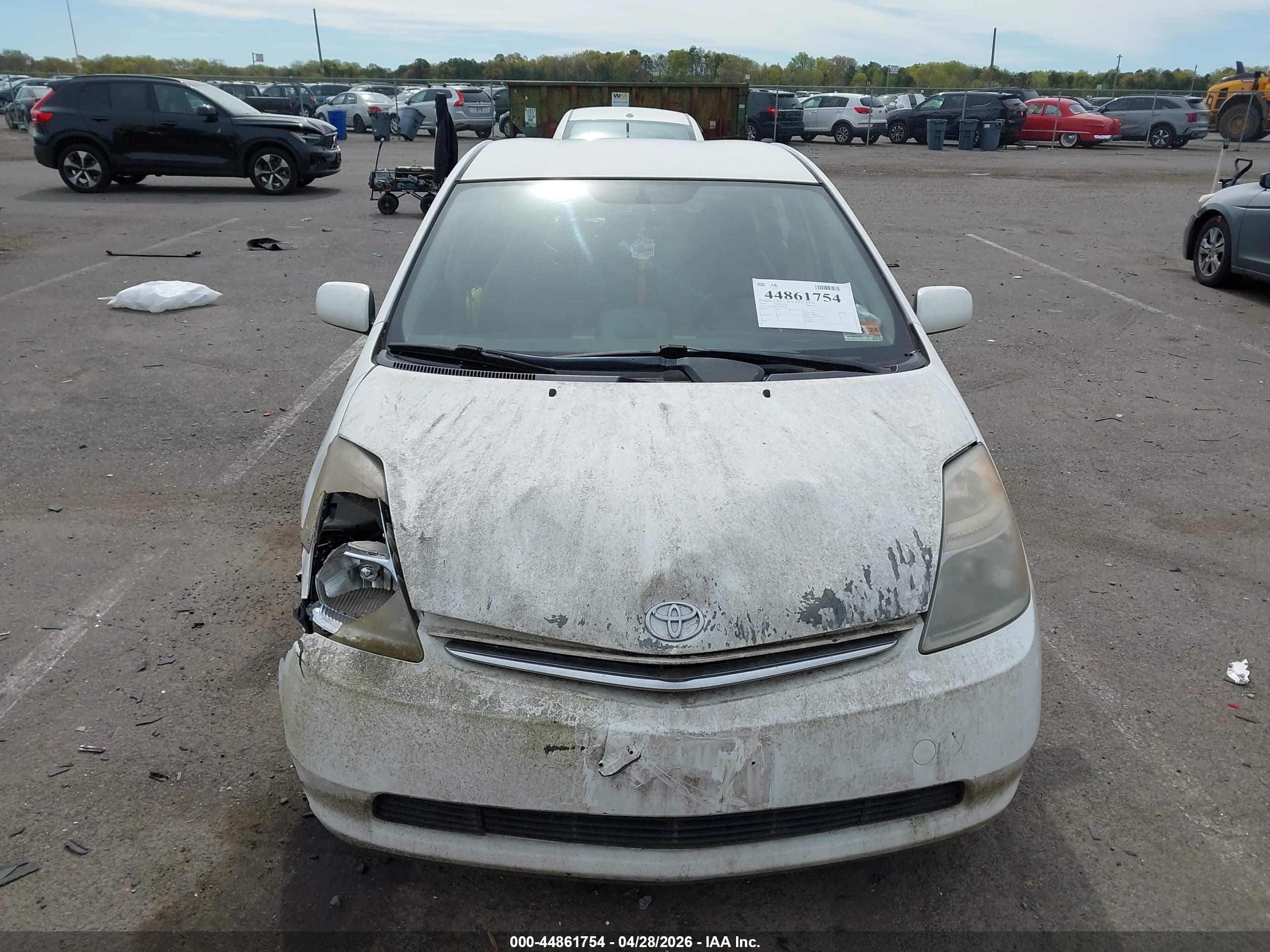 TOYOTA PRIUS image 6