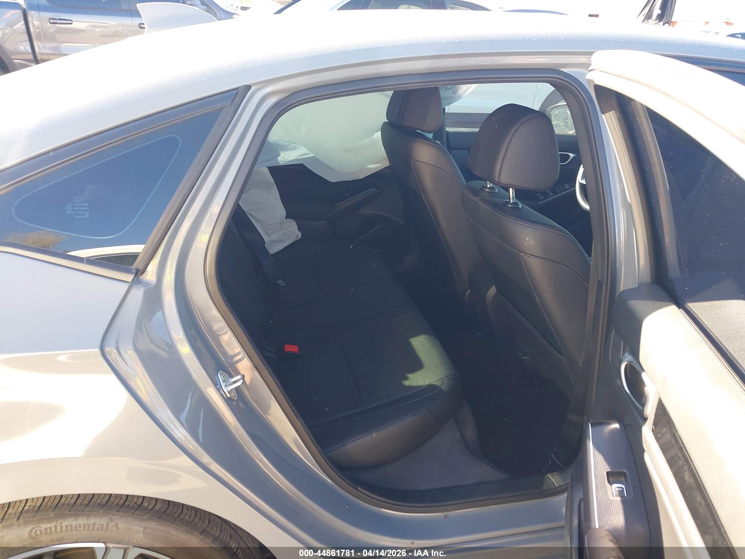 HONDA CIVIC image 8