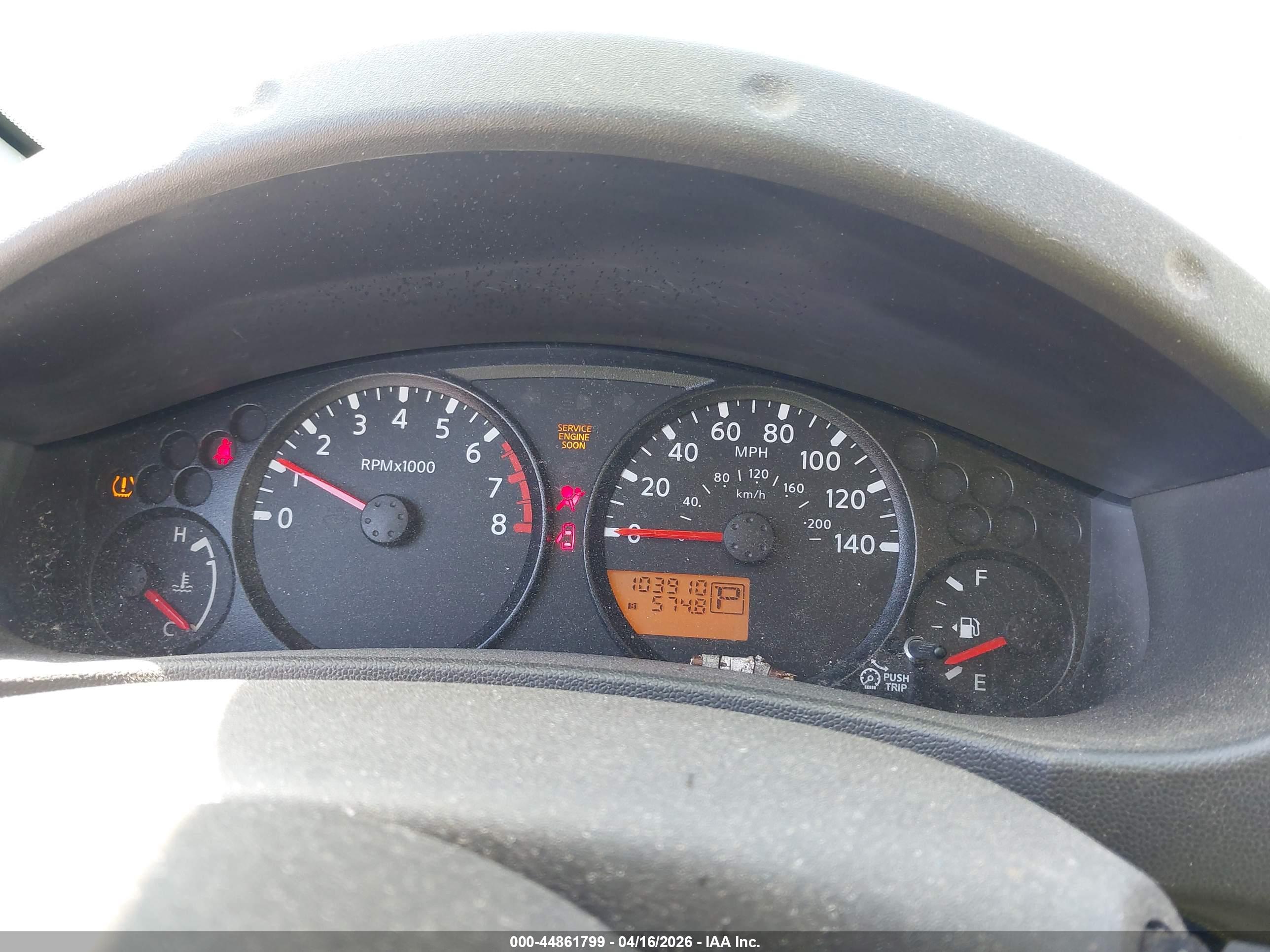 NISSAN FRONTIER image 7