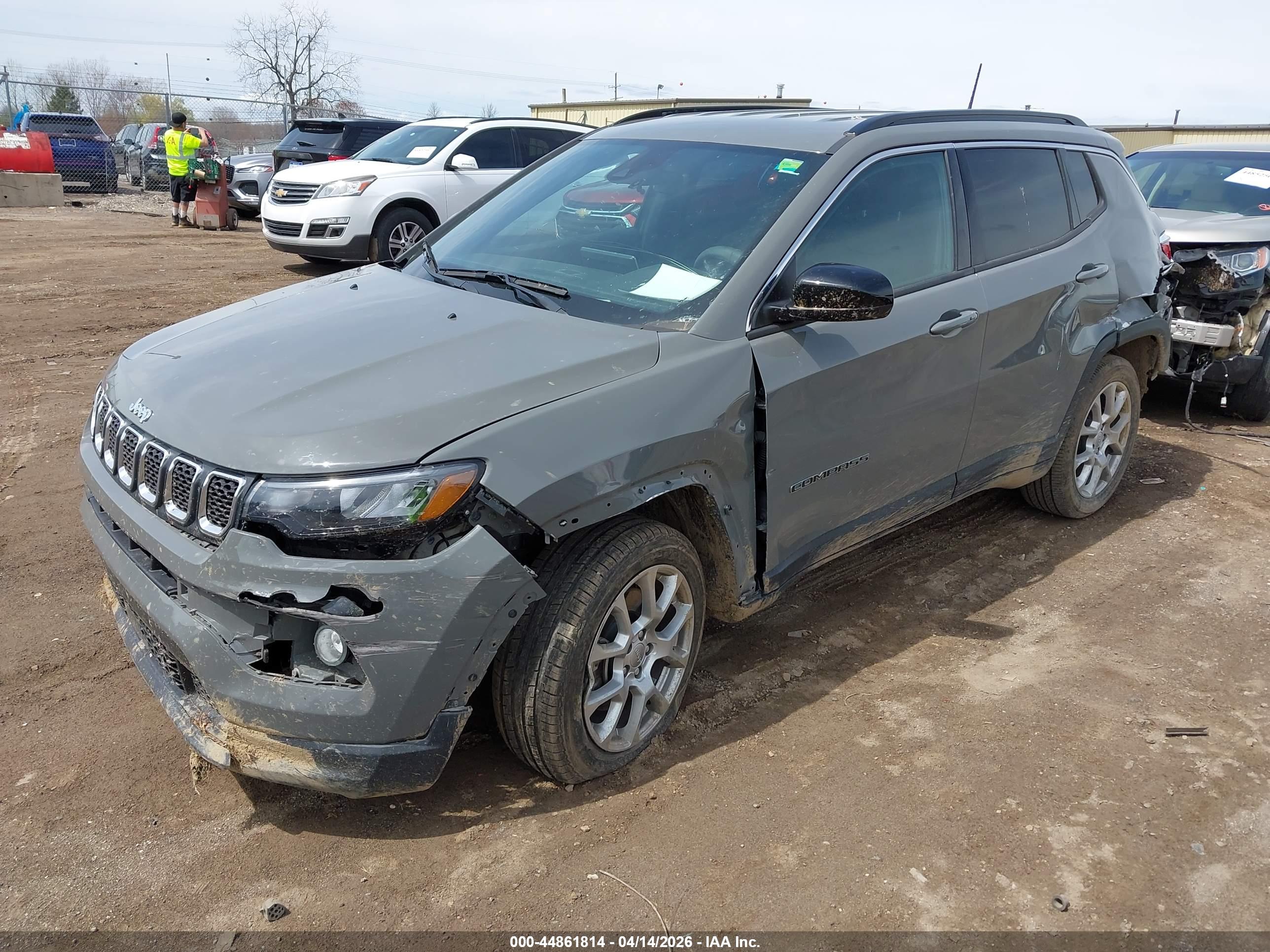 JEEP COMPASS image 2
