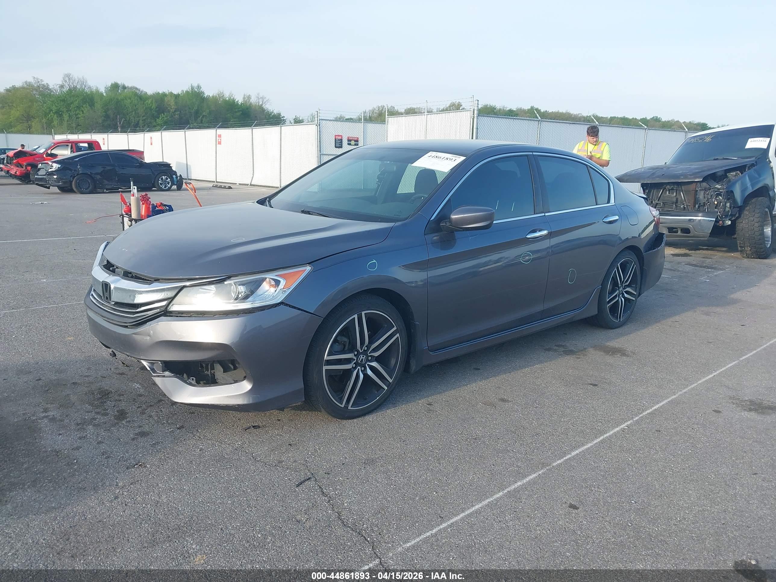 HONDA ACCORD image 2
