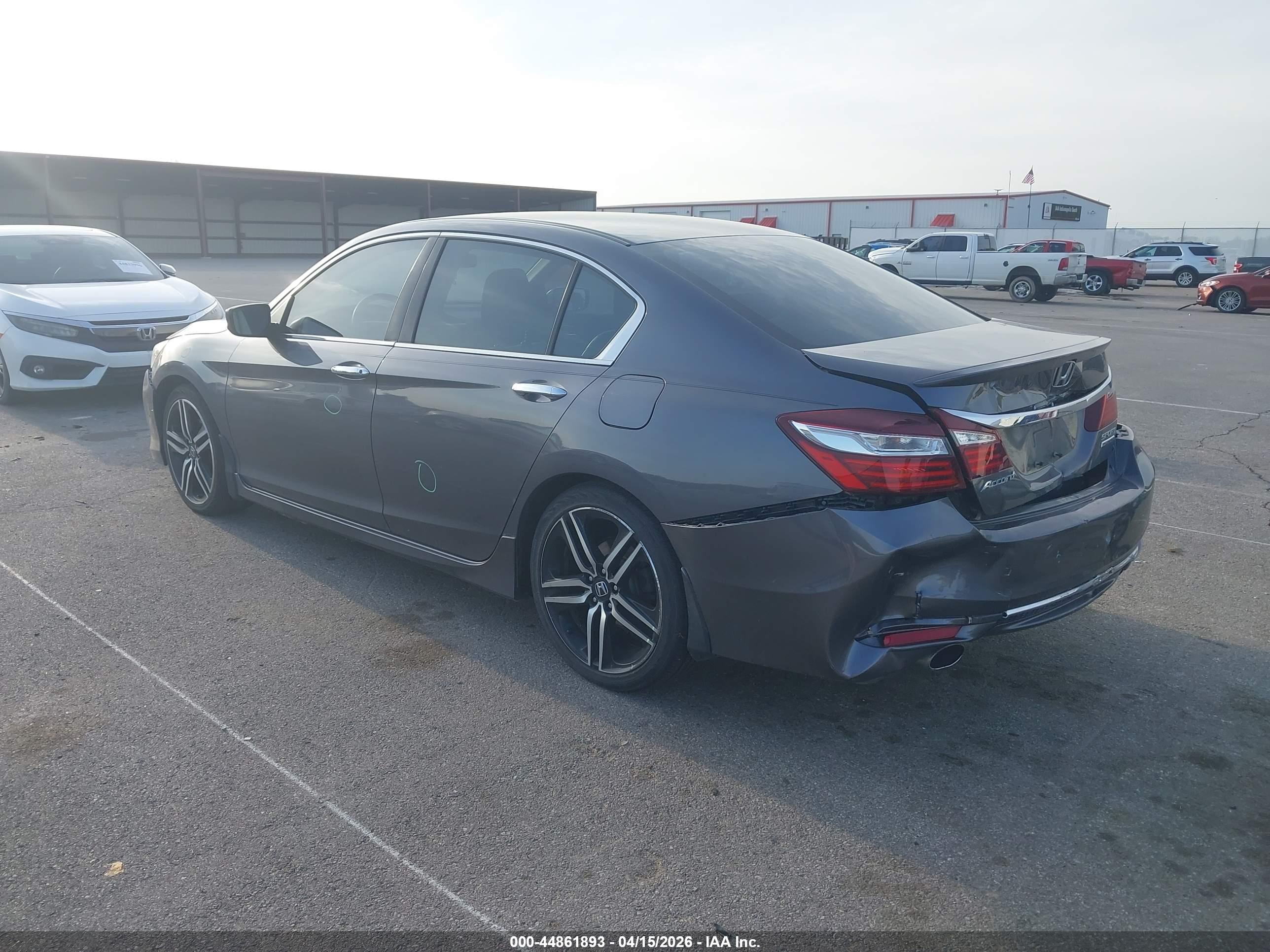 HONDA ACCORD image 3