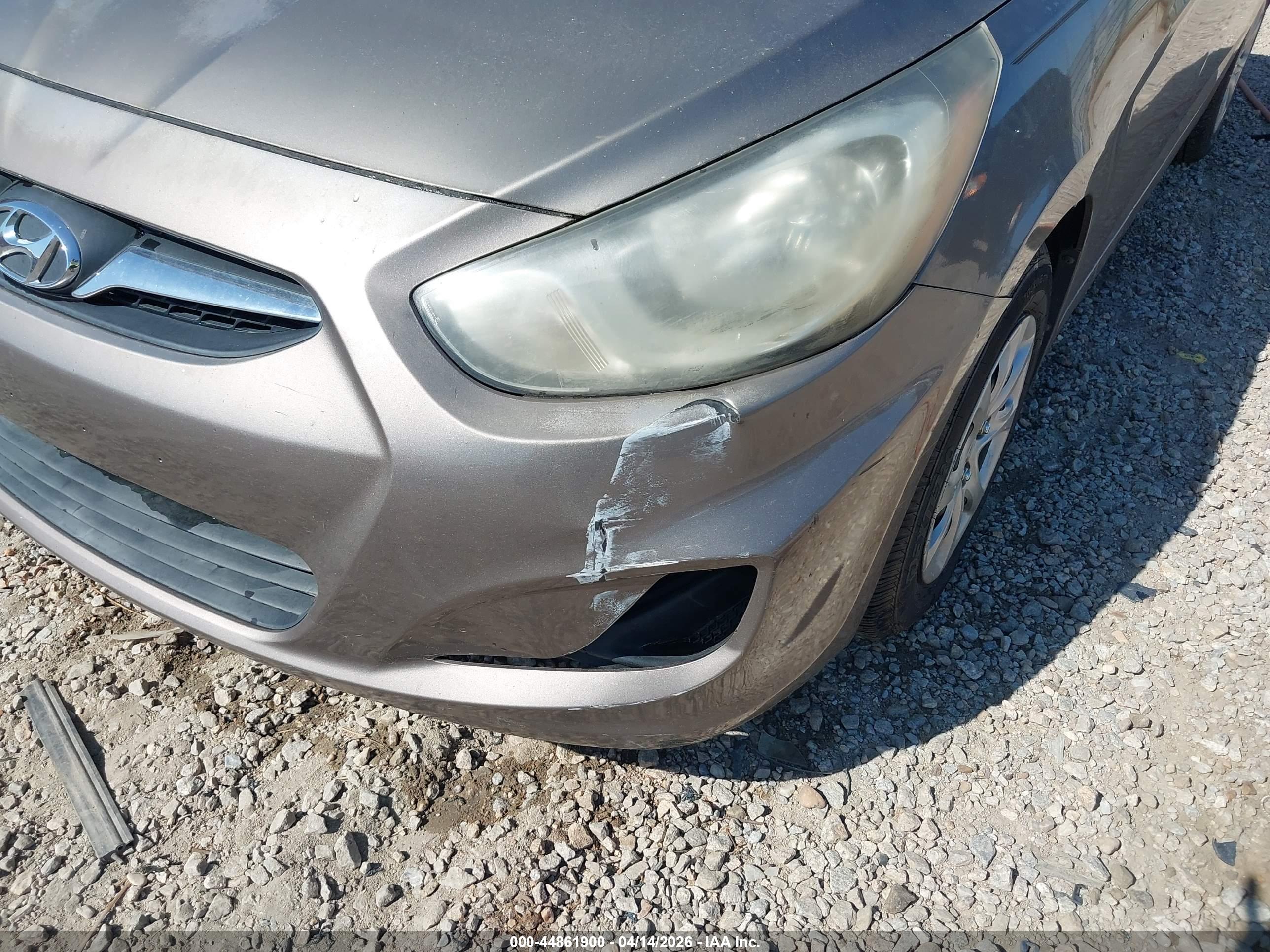 HYUNDAI ACCENT image 6