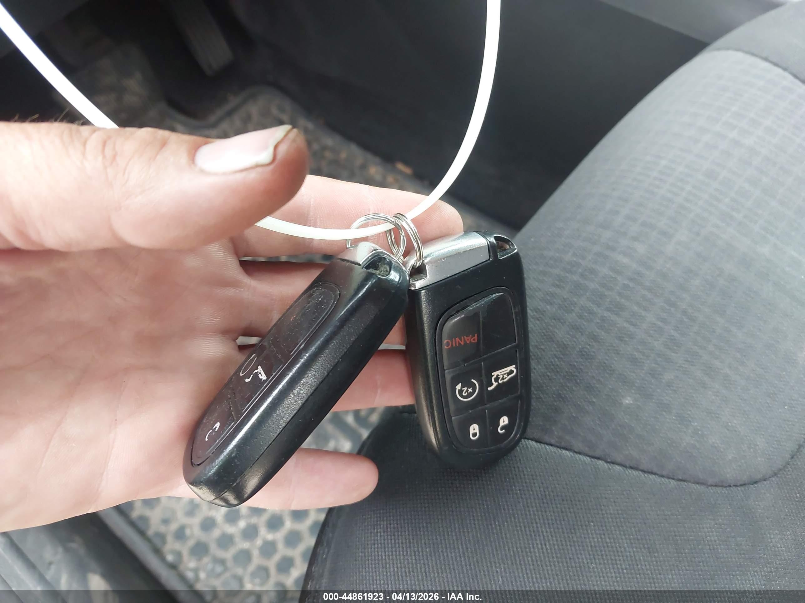 JEEP CHEROKEE image 11
